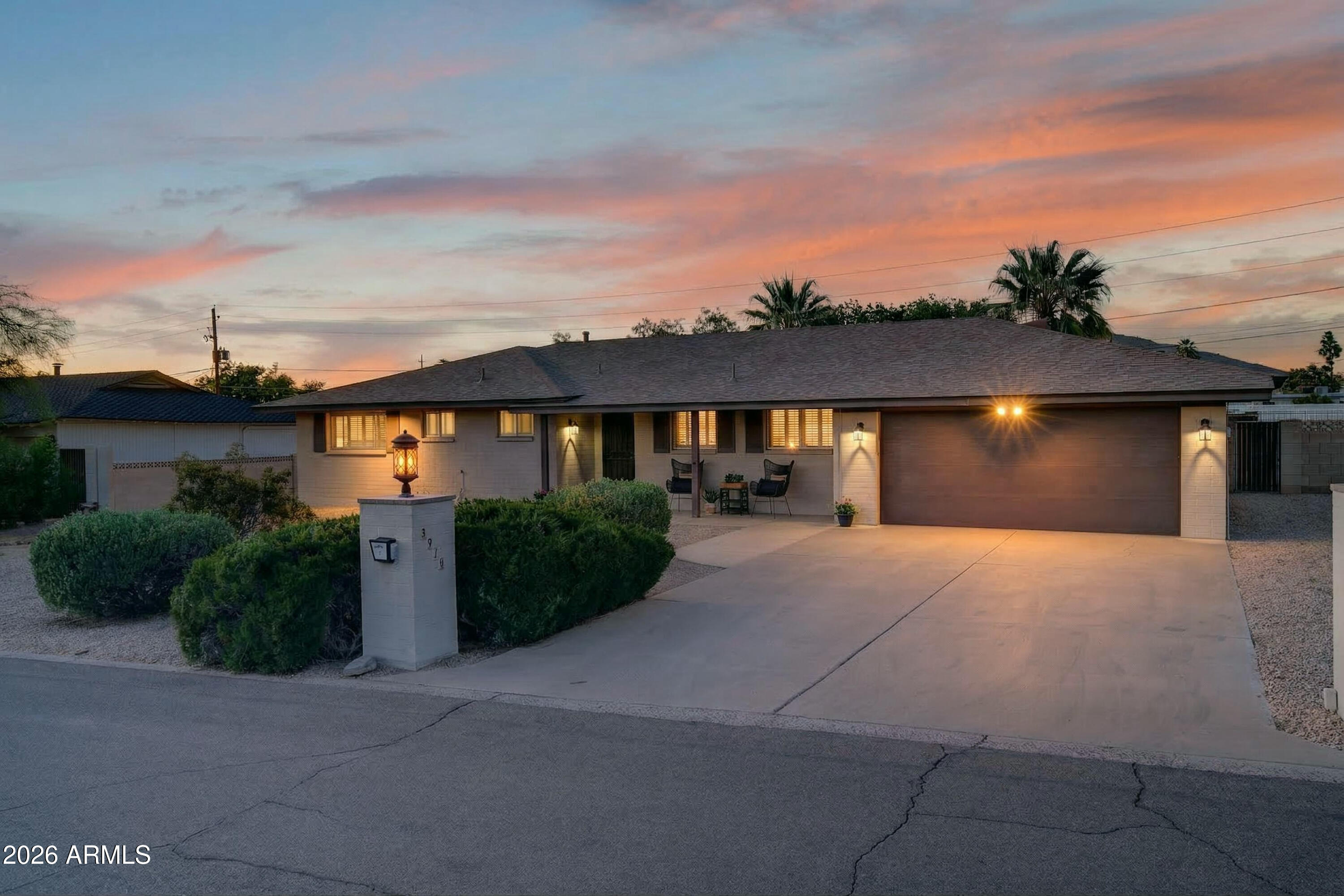 5910 E EDGEMONT Avenue, Scottsdale, AZ 85257 — Photo 1 of 70