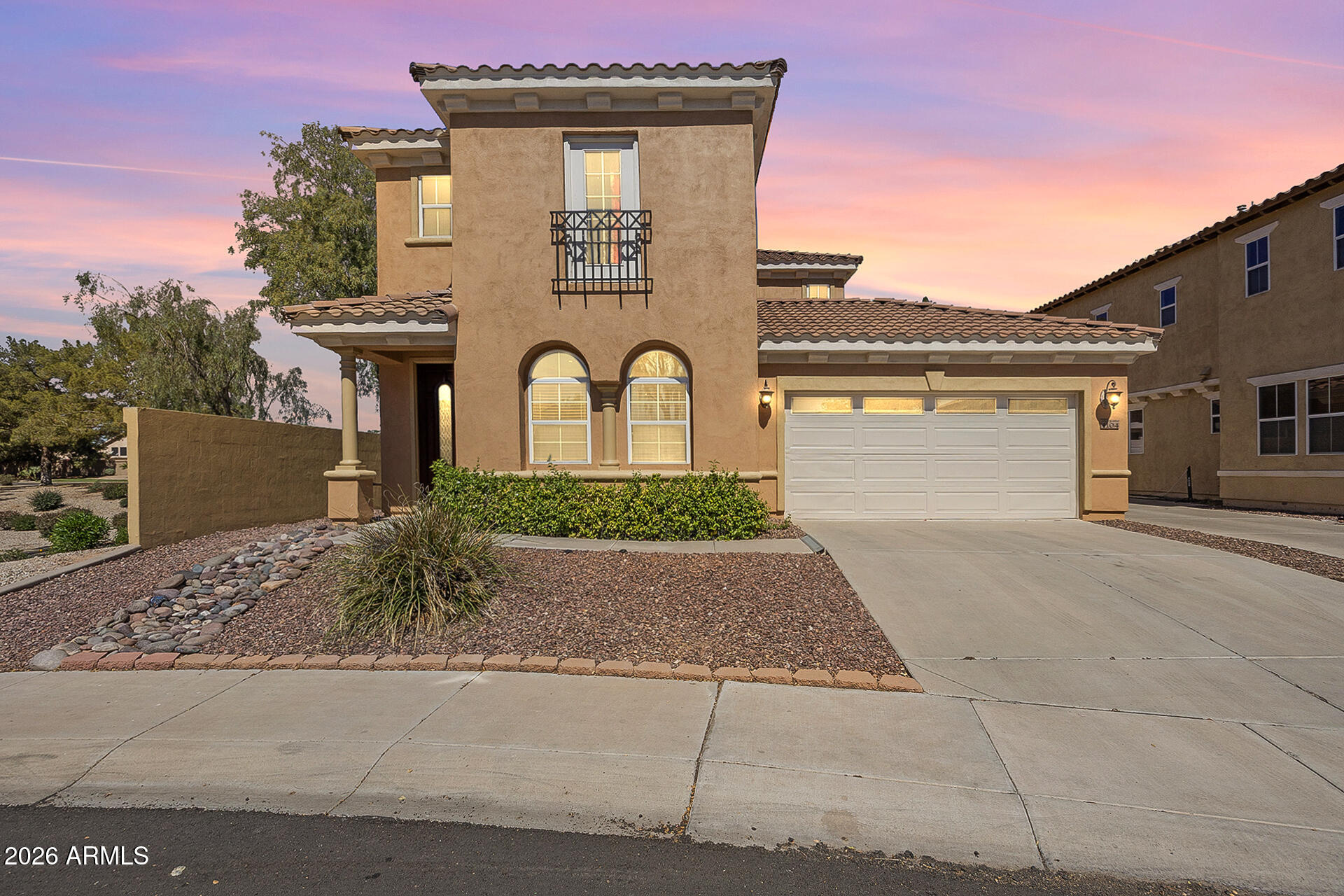 1104 E GAIL Drive, Chandler, AZ 85225 — Photo 1 of 59