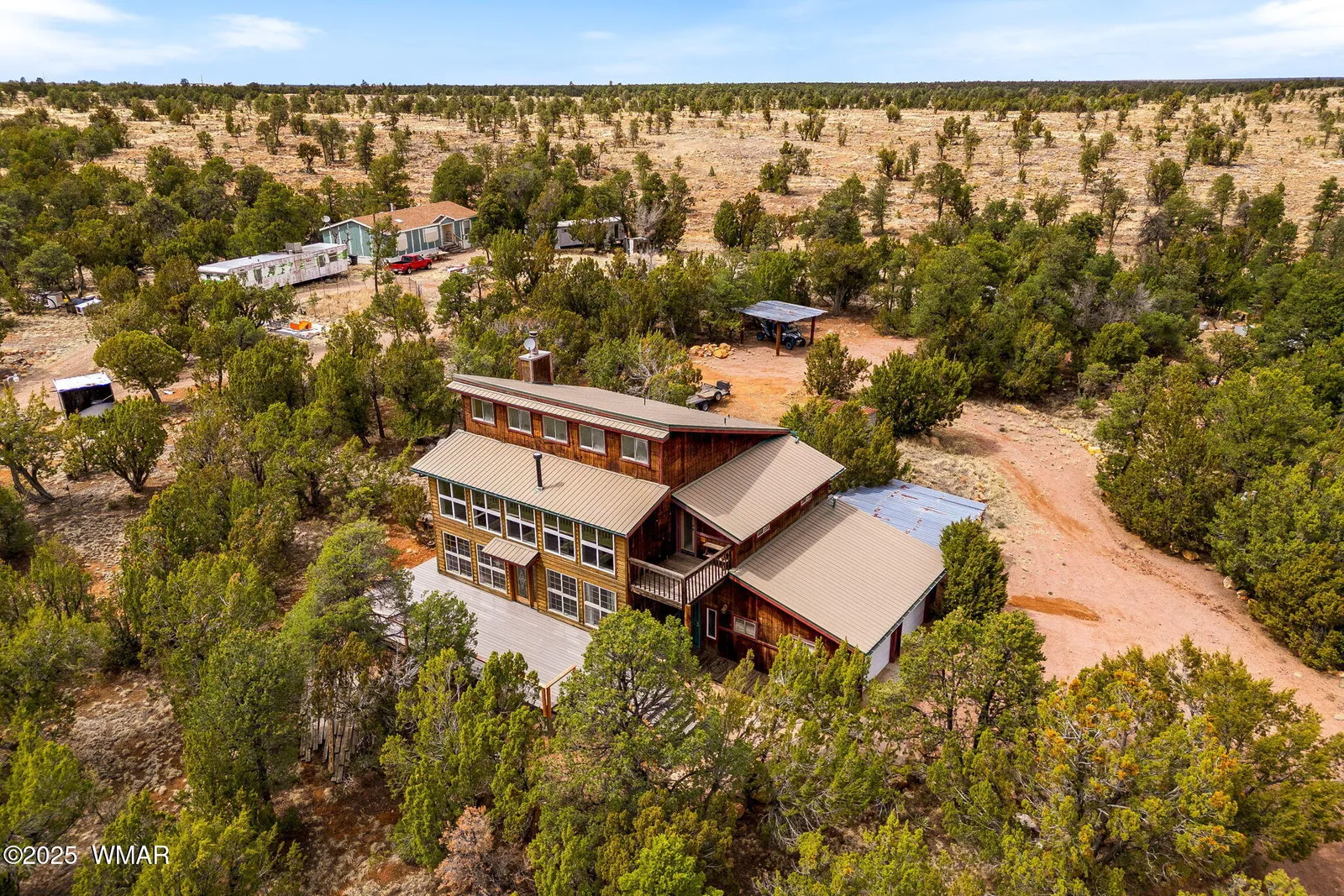 3060 Beaufeaux Ridge Road, Overgaard, AZ 85933 — Photo 1 of 35