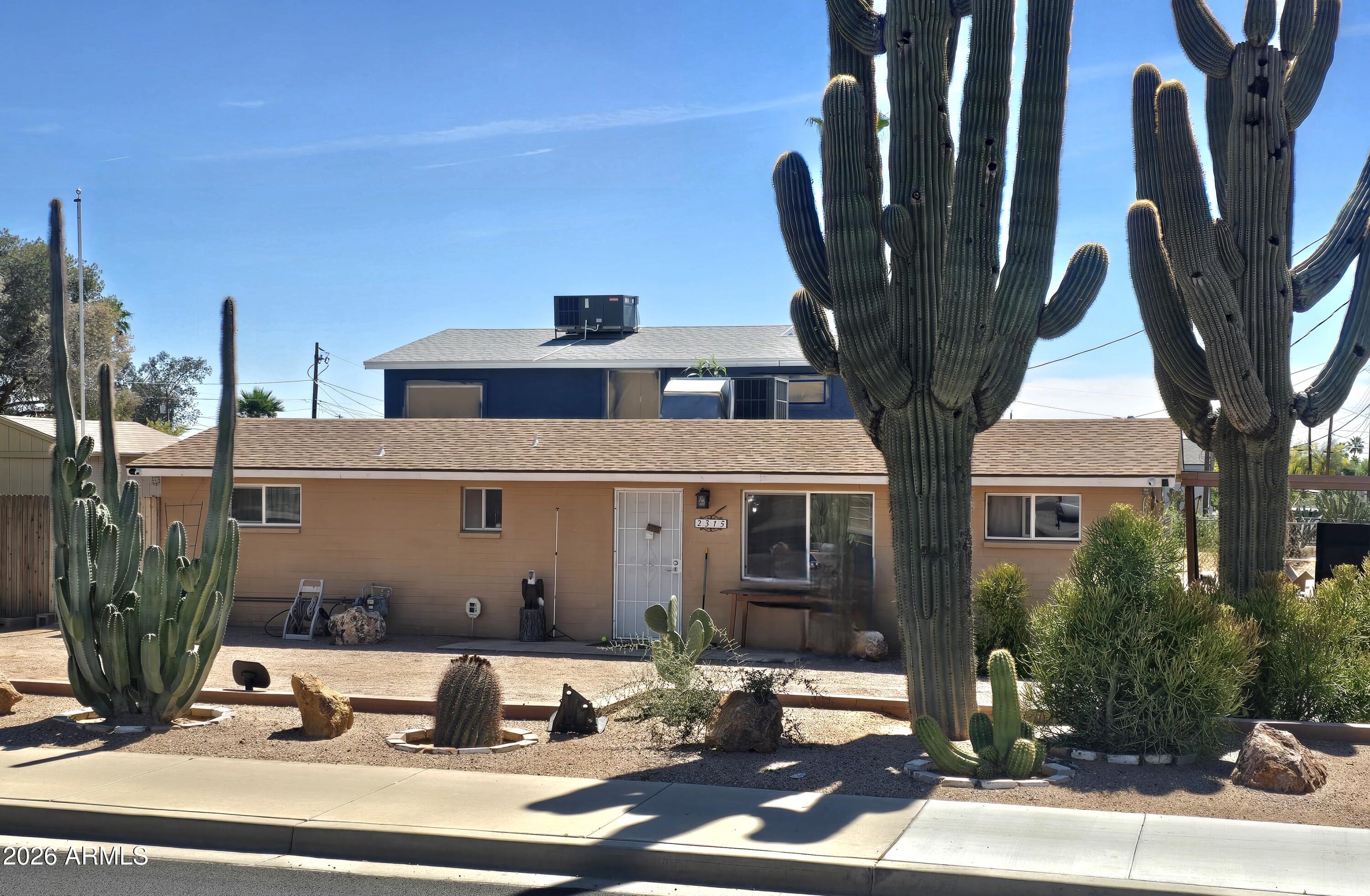2315 W SUPERSTITION Boulevard, Apache Junction, AZ 85120 — Photo 1 of 11