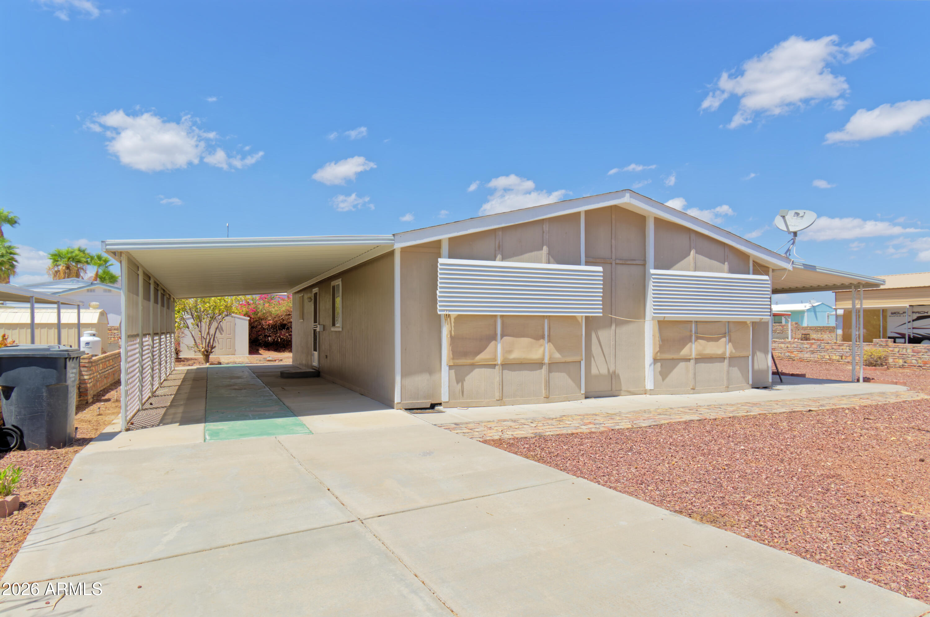 49566 TOPAZ Avenue, Quartzsite, AZ 85346 — Photo 1 of 32