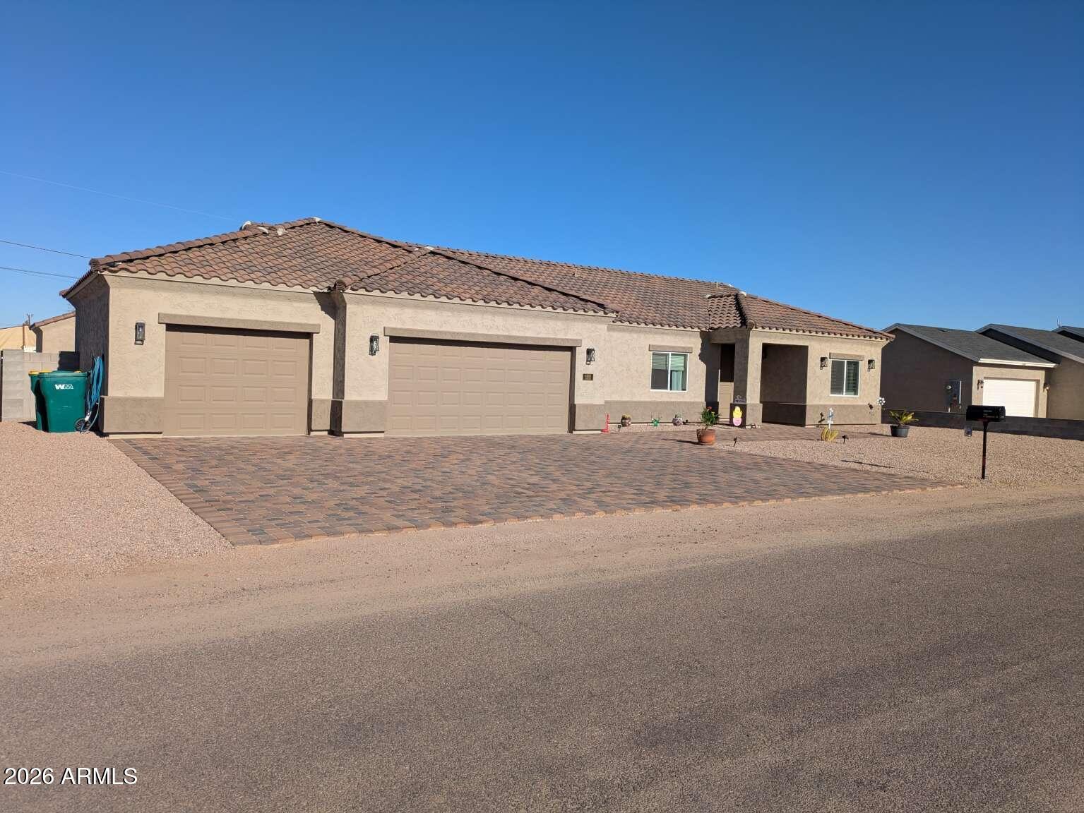 4080 N TURQUOISE Drive, Eloy, AZ 85131 — Photo 1 of 22
