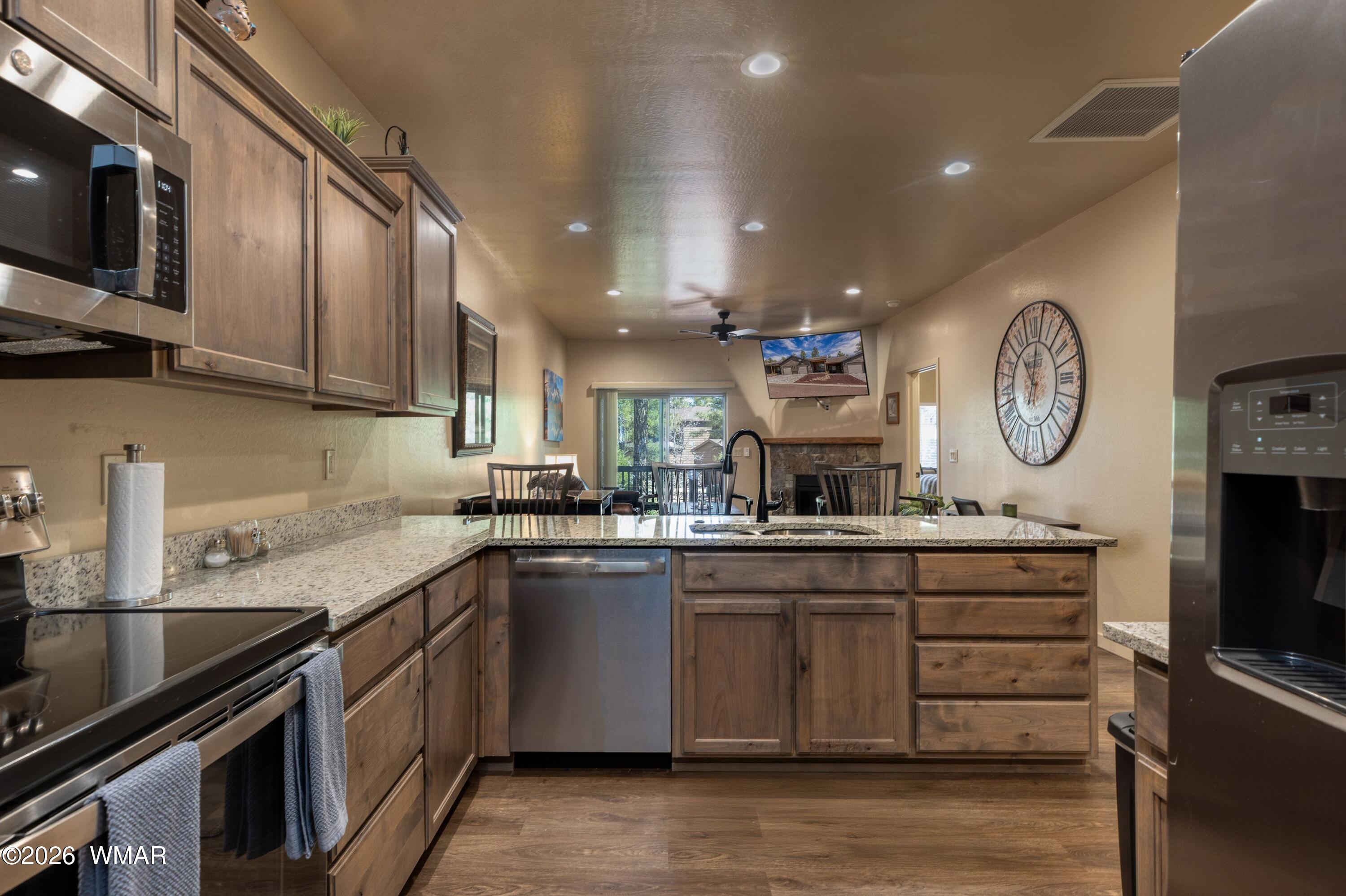 6001 Saturn Drive, Lakeside, AZ 85929