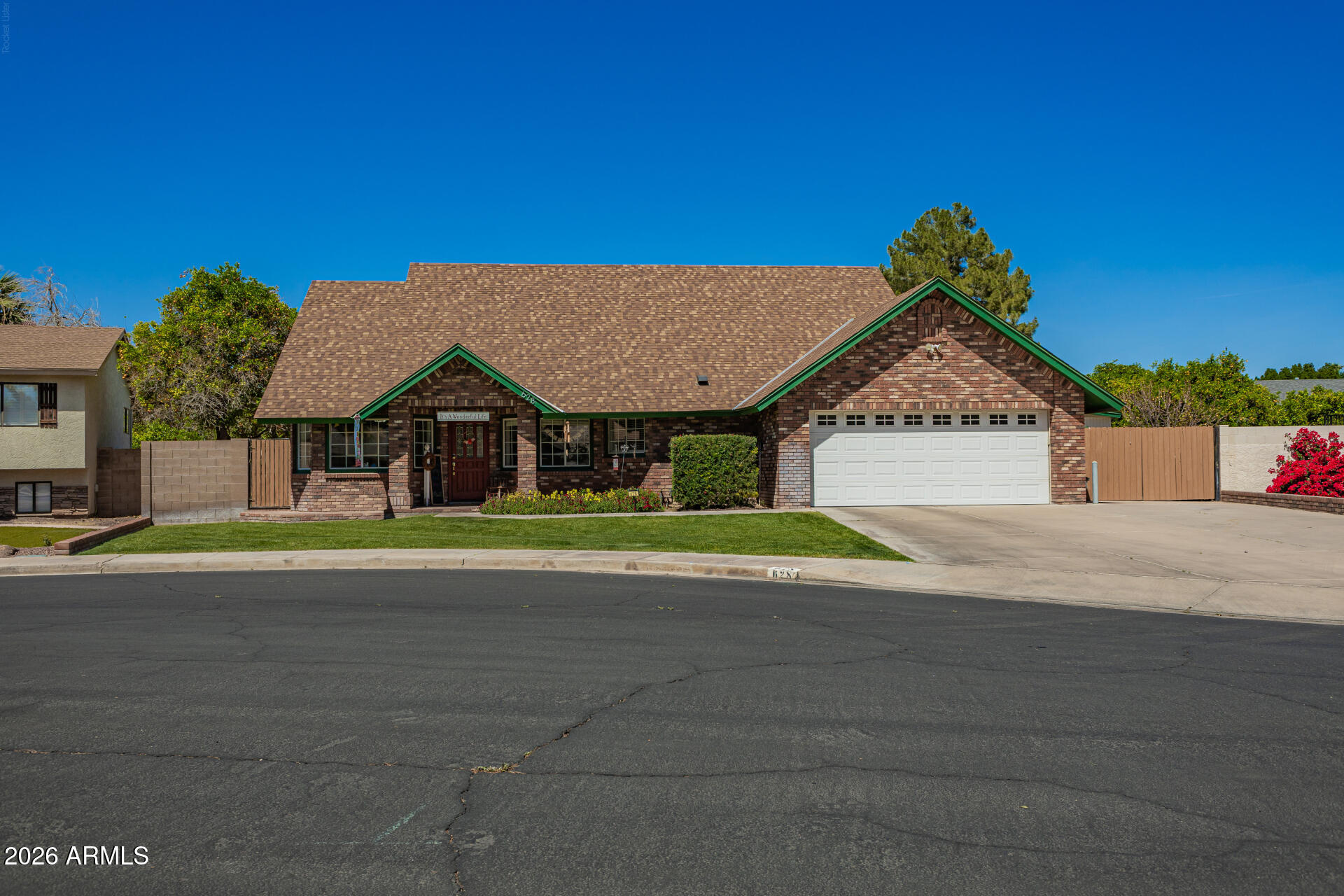 628 W CAMINO Circle, Mesa, AZ 85201 — Photo 1 of 37