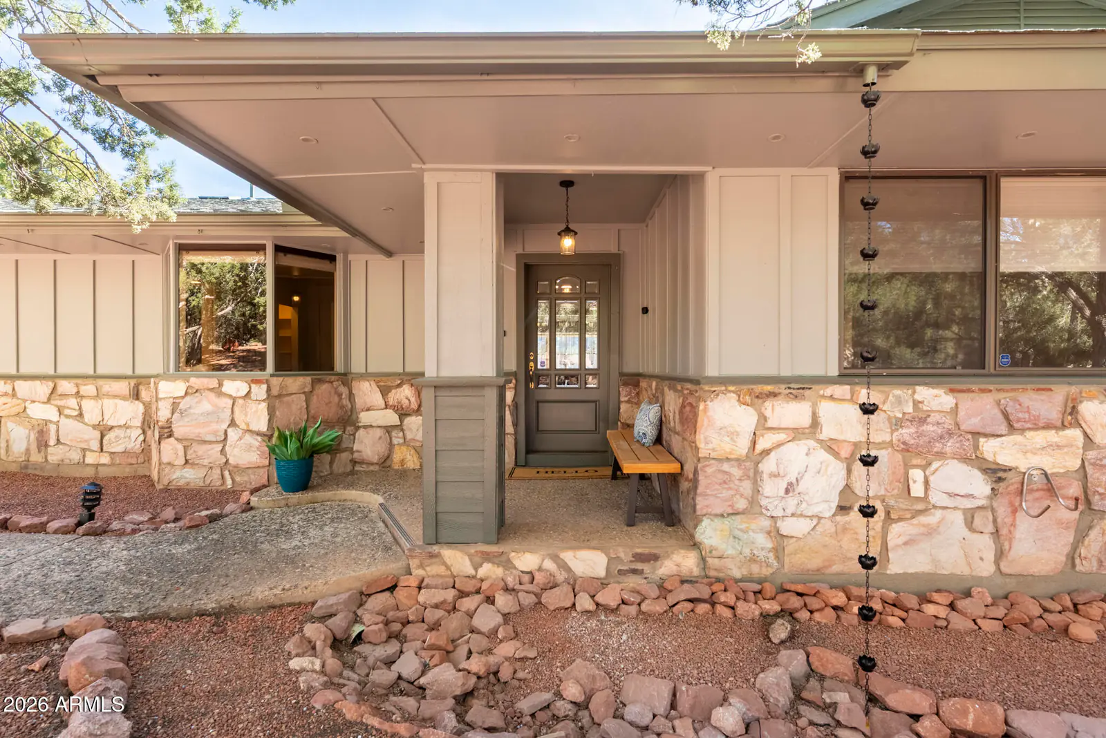 141 S BOWSTRING Drive, Sedona, AZ 86336, photo 4 of 40