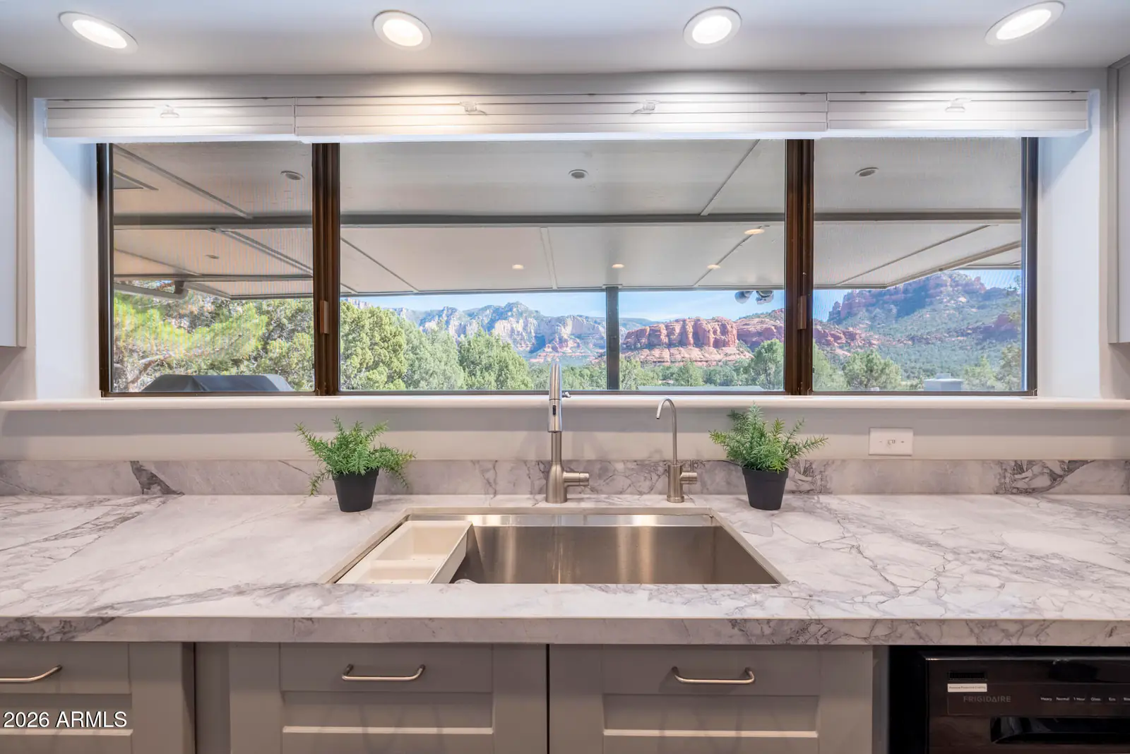 141 S BOWSTRING Drive, Sedona, AZ 86336, photo 22 of 40