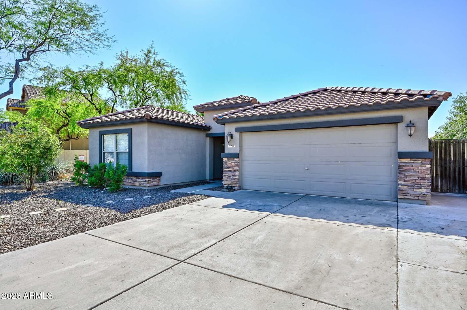 11779 W MOHAVE Street, Avondale, AZ 85323 — Photo 1 of 27