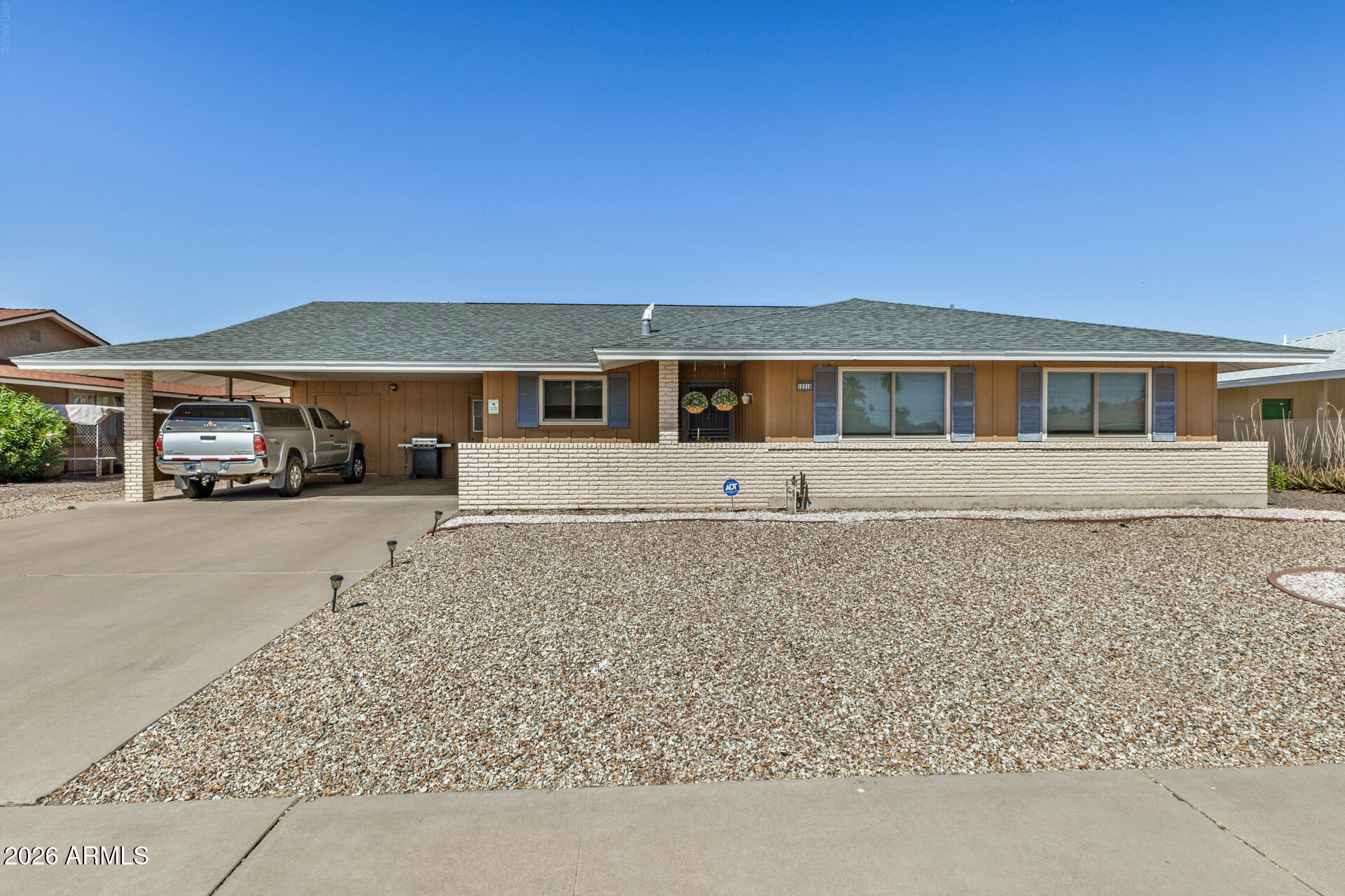 10316 W BAYSIDE Road, Sun City, AZ 85351 — Photo 1 of 39