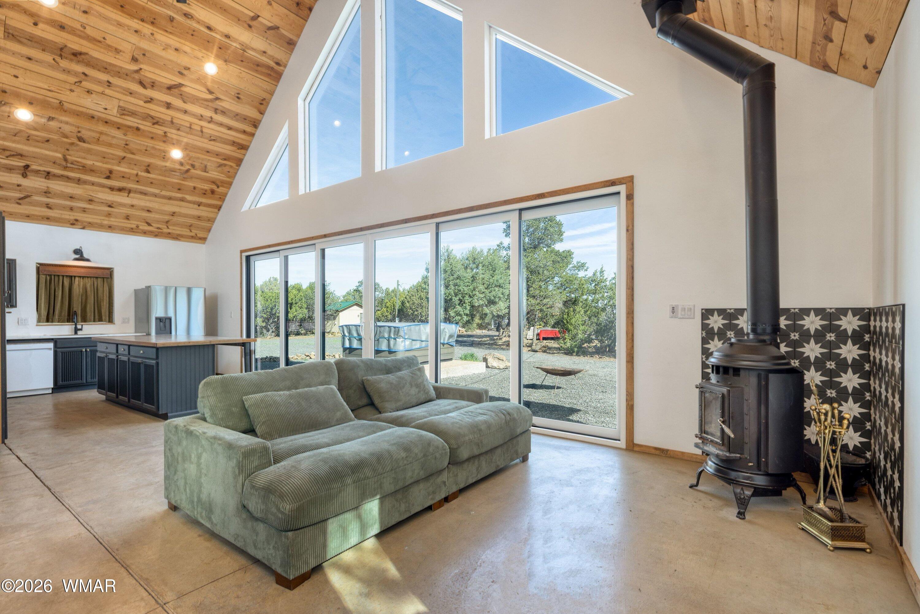 124 County Road N3077 --, Vernon, AZ 85940 — Photo 1 of 36