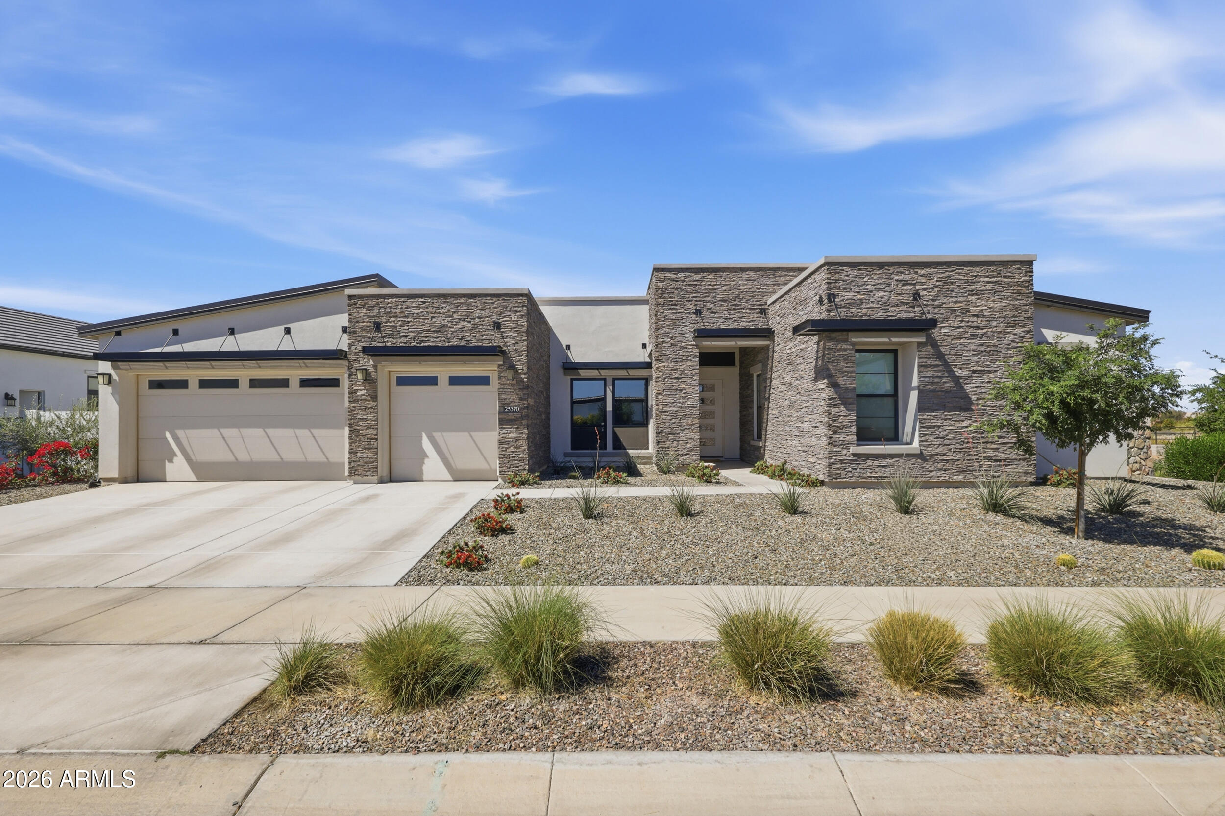 25370 S 204TH Way, Queen Creek, AZ 85142 — Photo 1 of 57