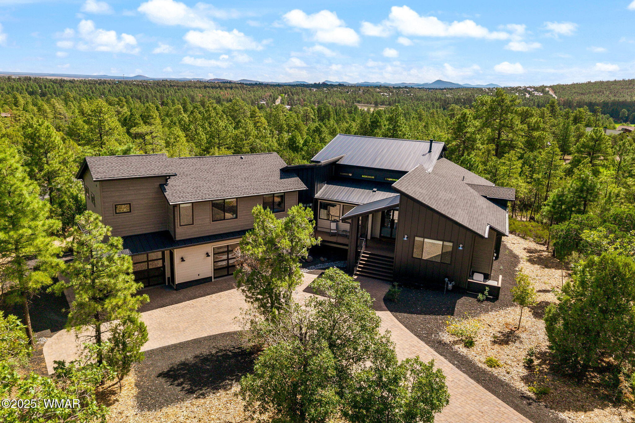 1541 S Gamble Oak Road, Show Low, AZ 85901
