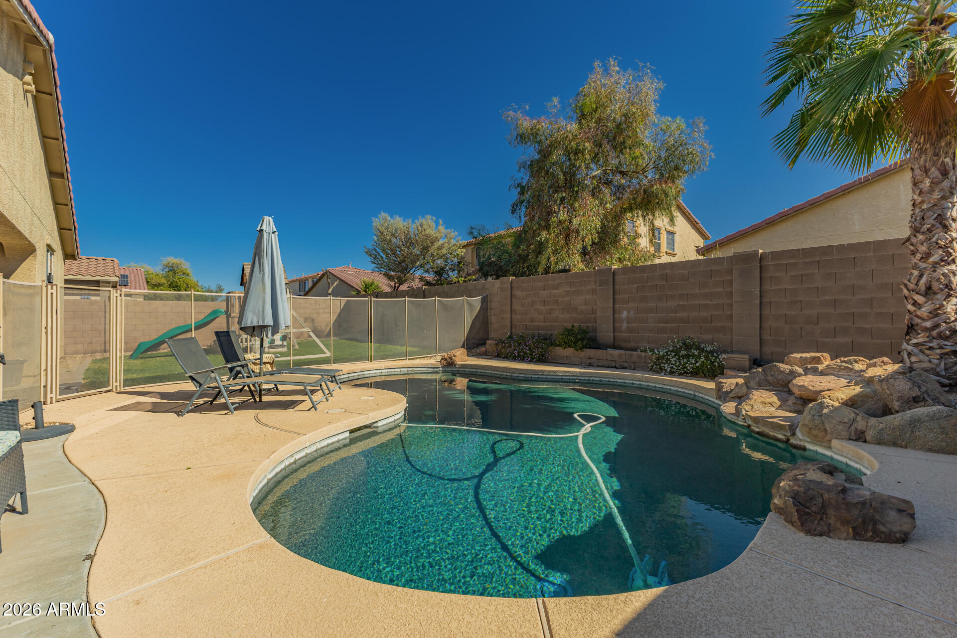 Thumbnail 28