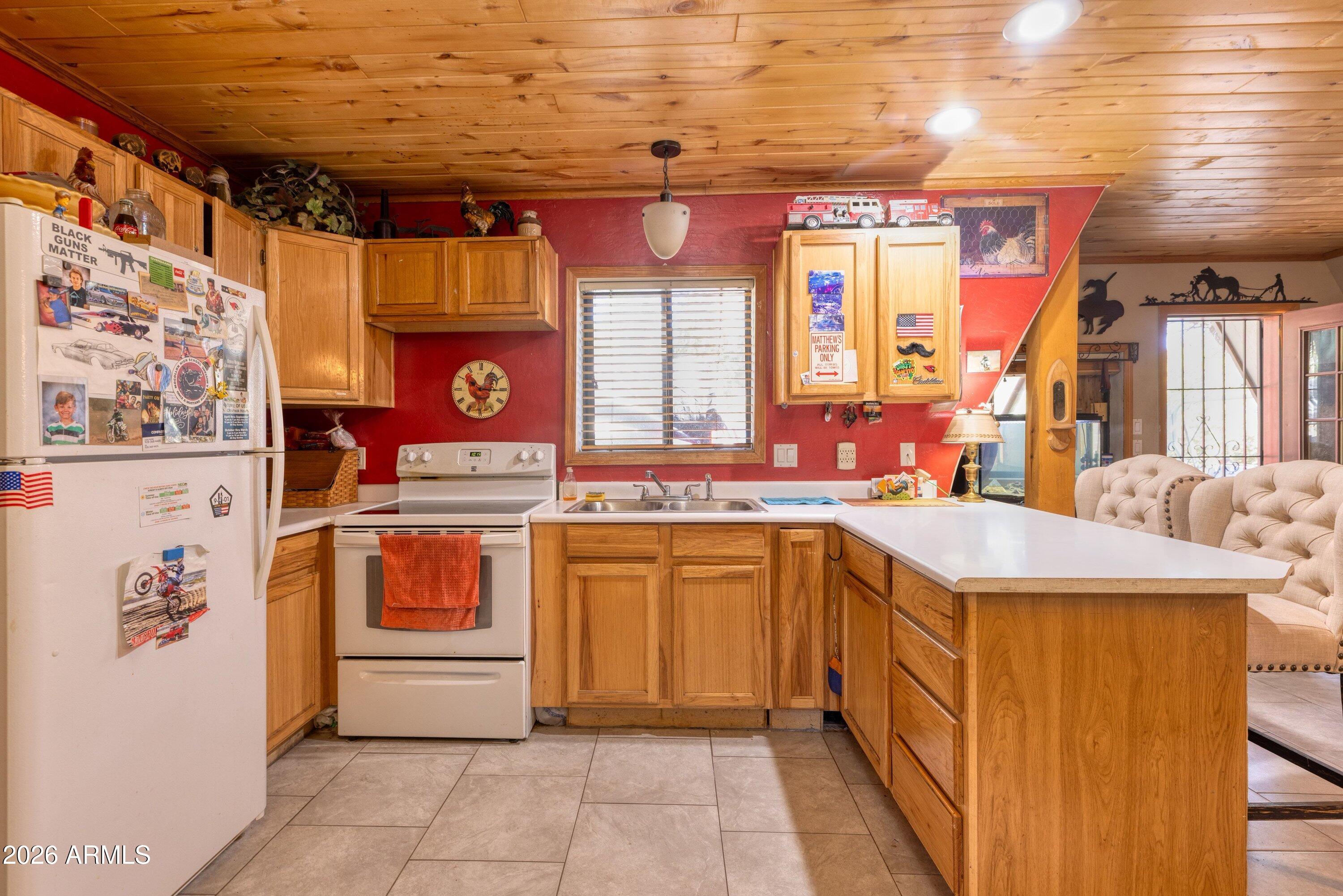 3155 Aspen Road, Overgaard, AZ 85933 — Photo 1 of 28