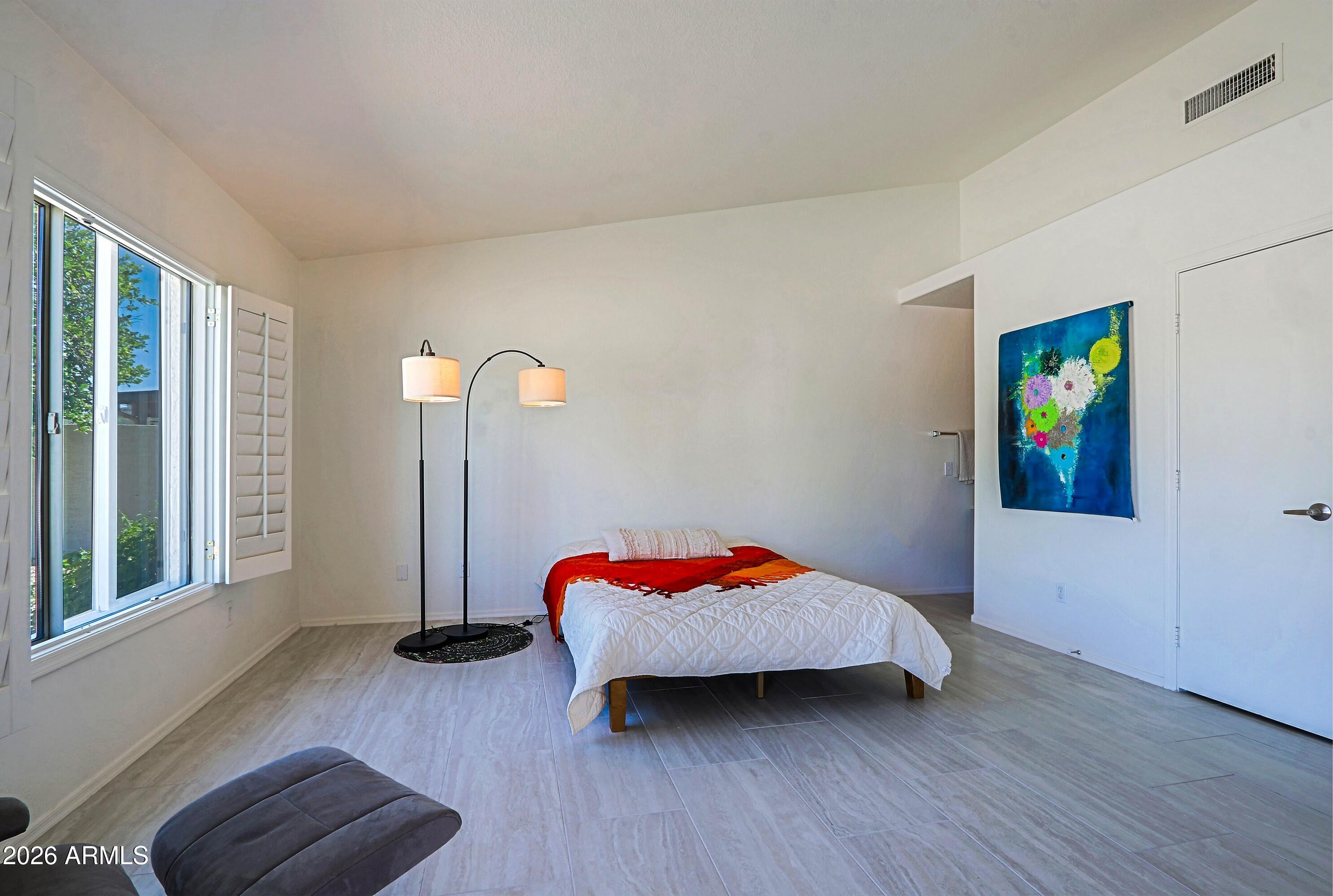 Thumbnail 25