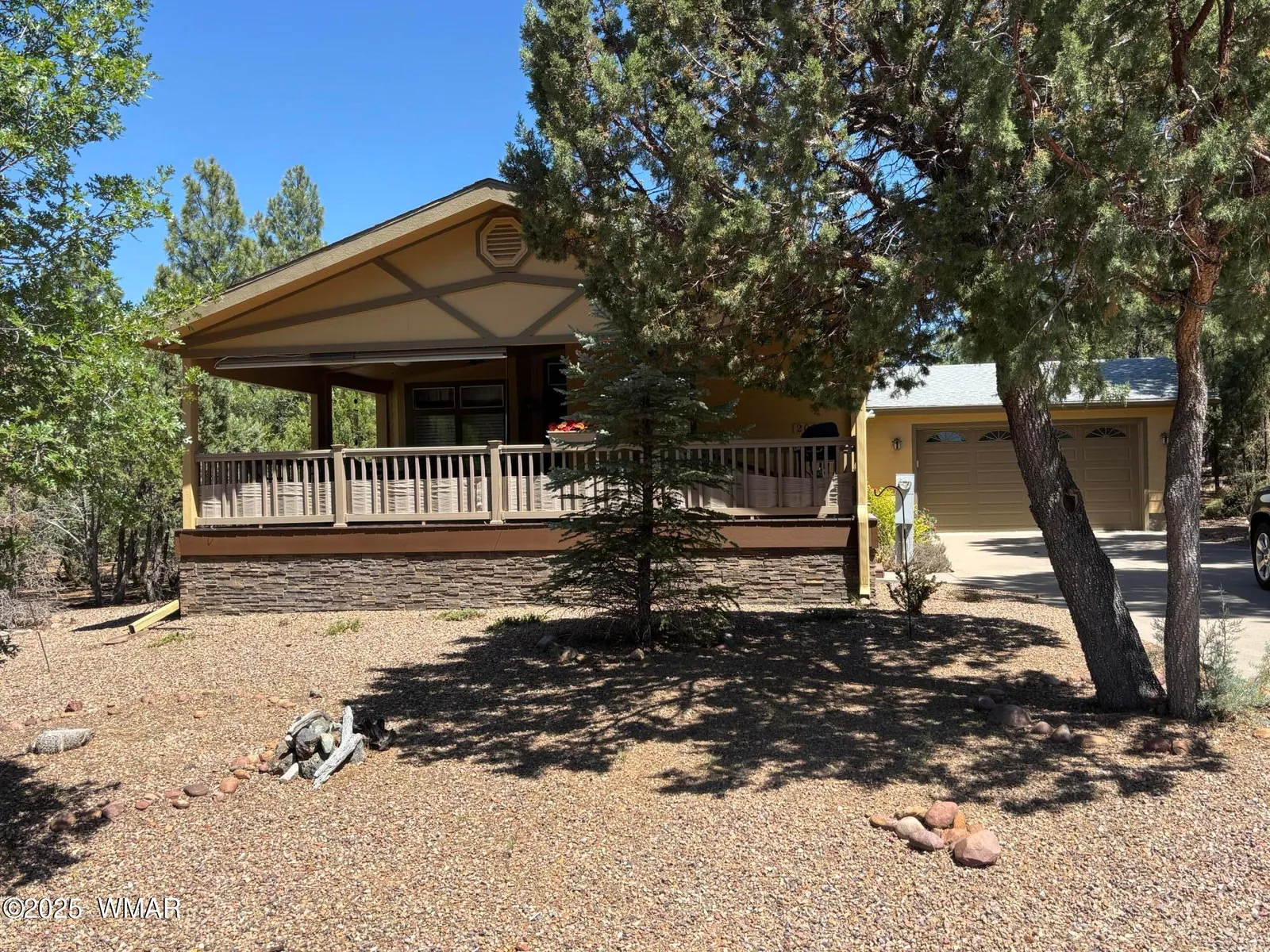 2021 W Pine Grove Drive, Show Low, AZ 85901 — Photo 1 of 29