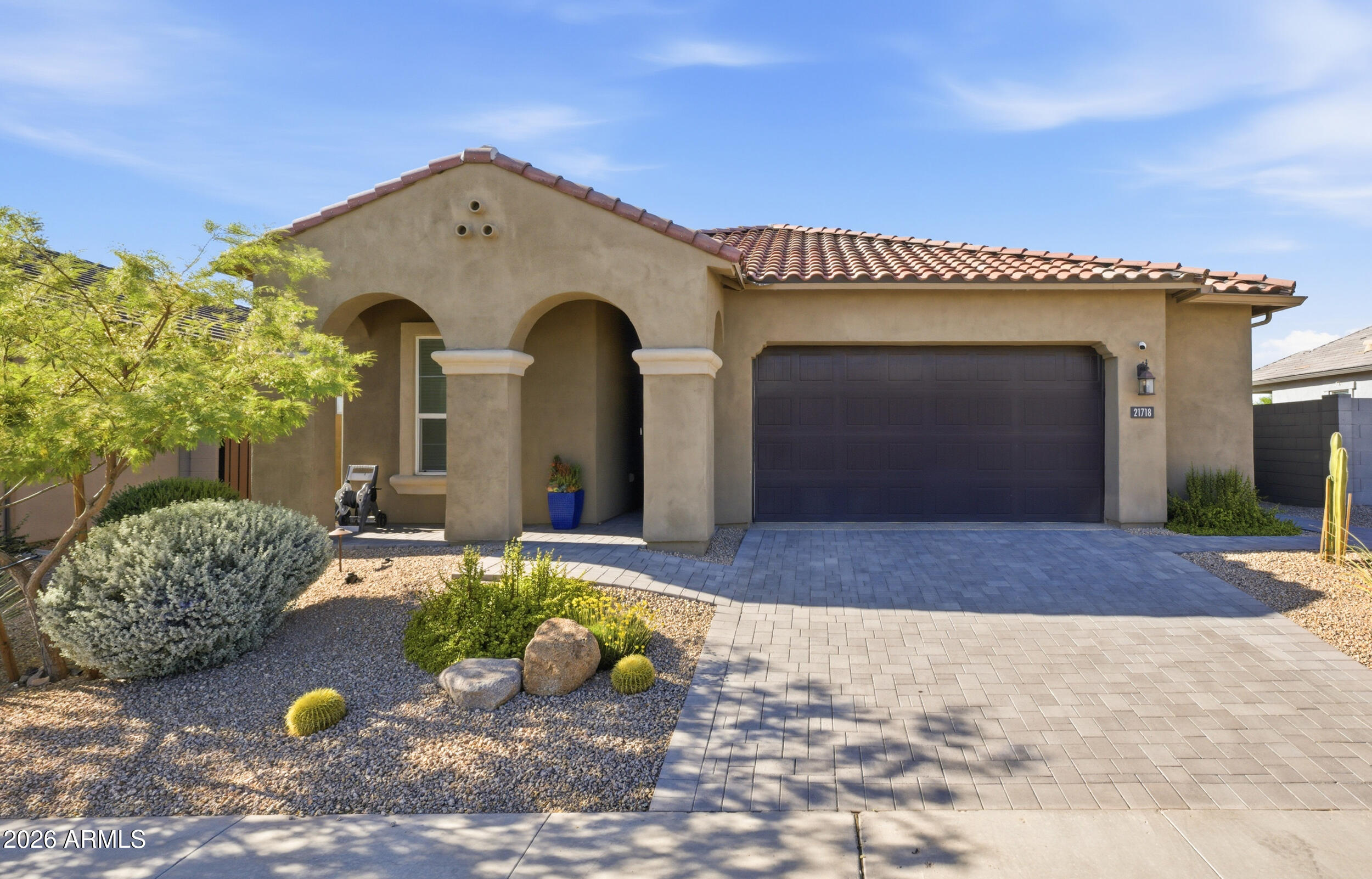 21718 N 58TH Street, Phoenix, AZ 85054 — Photo 1 of 23