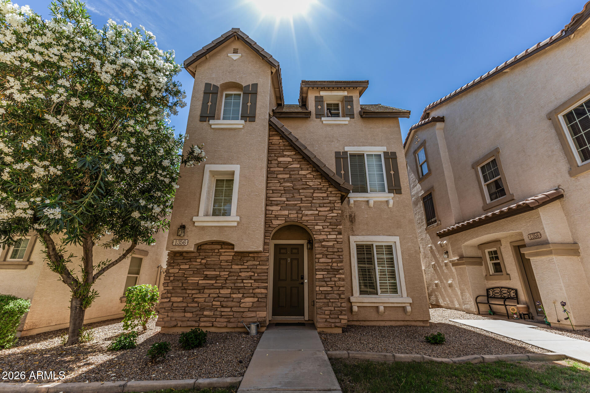 1356 S SABINO Drive, Gilbert, AZ 85296 — Photo 1 of 45