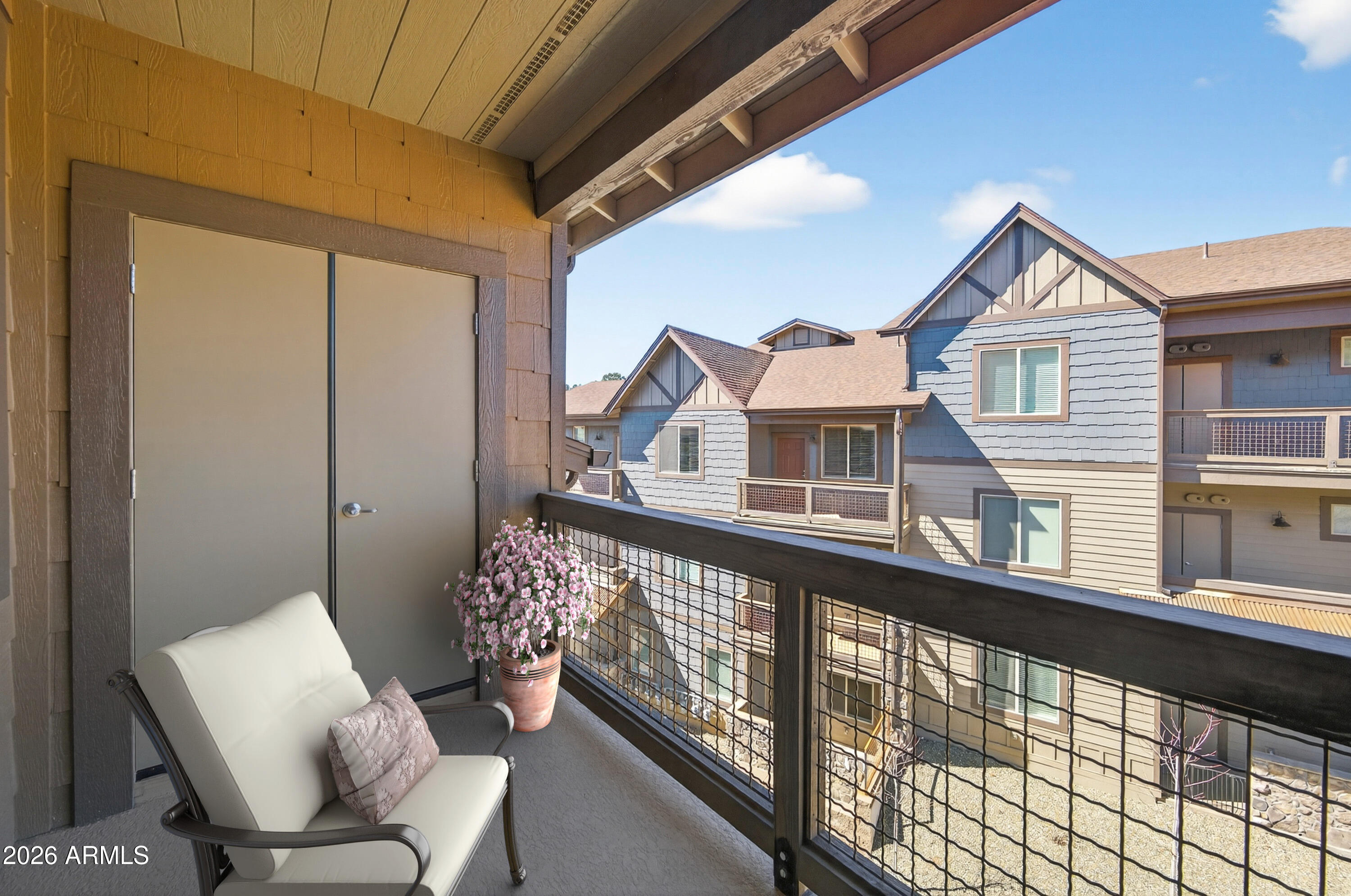 1650 E PONDEROSA Parkway 327, Flagstaff, AZ 86001 — Photo 1 of 25