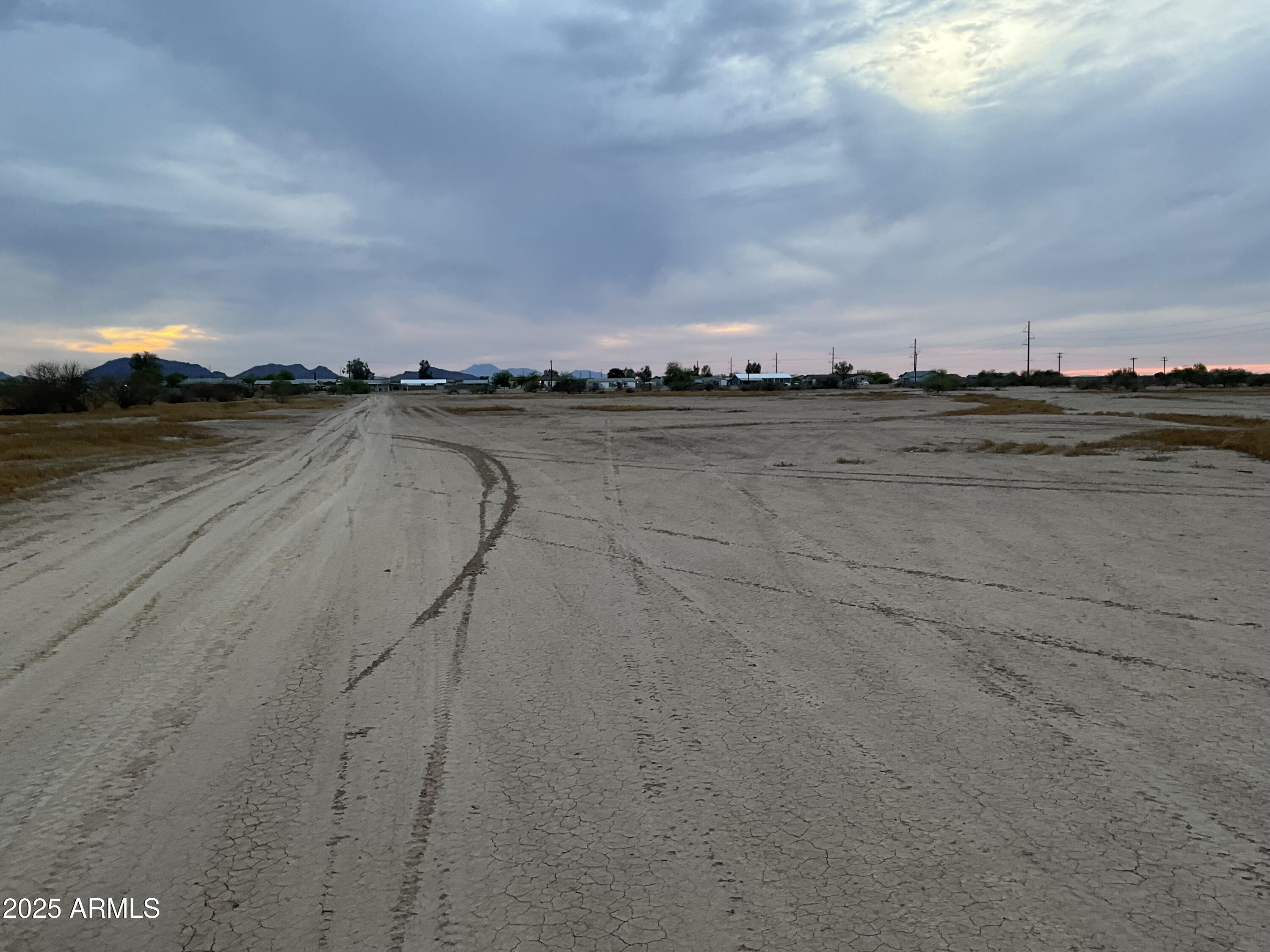 0 W NUGGET Road 17, Arizona City, AZ 85123 — Photo 1 of 7