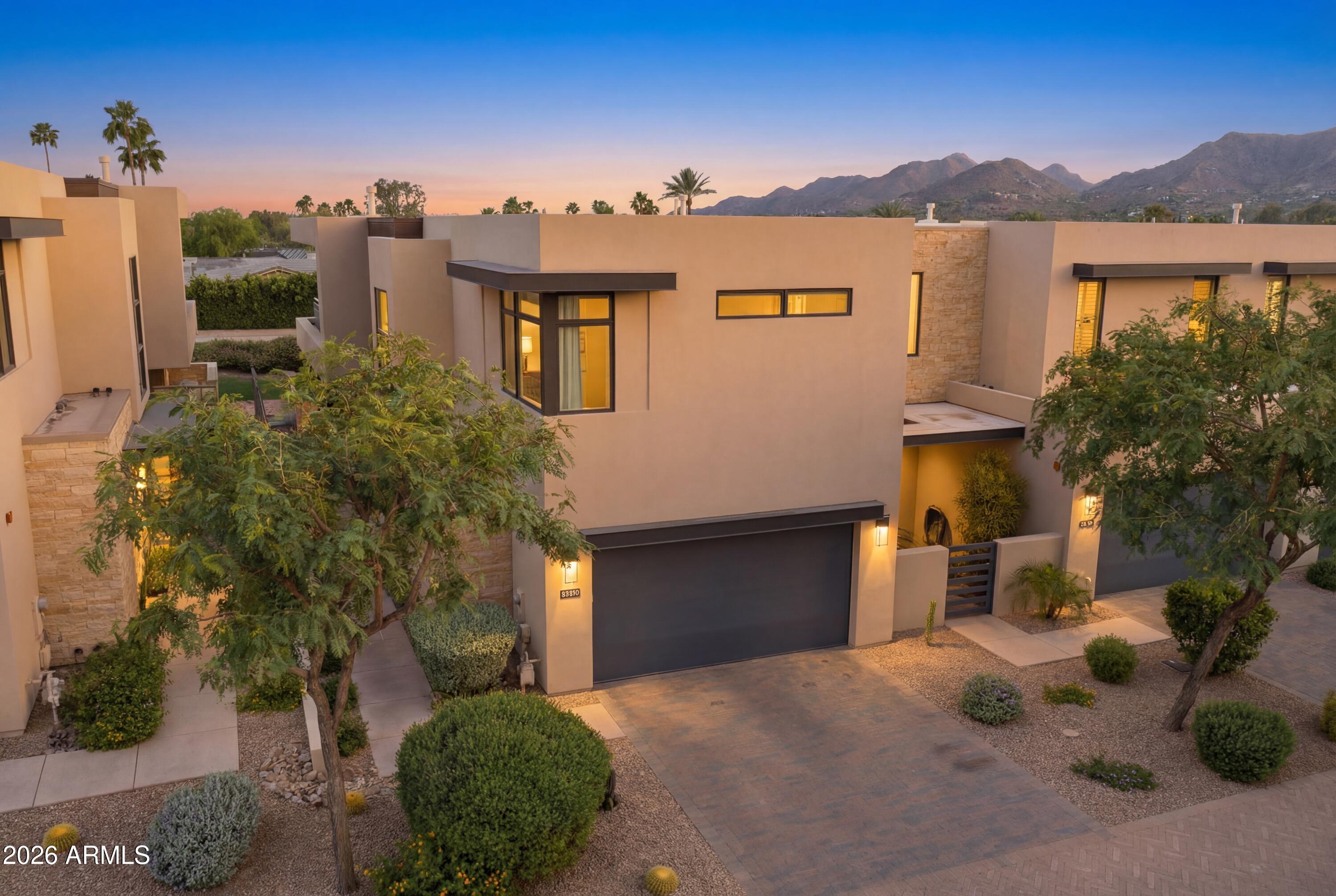 6180 N LAS BRISAS Drive, Paradise Valley, AZ 85253 — Photo 1 of 66