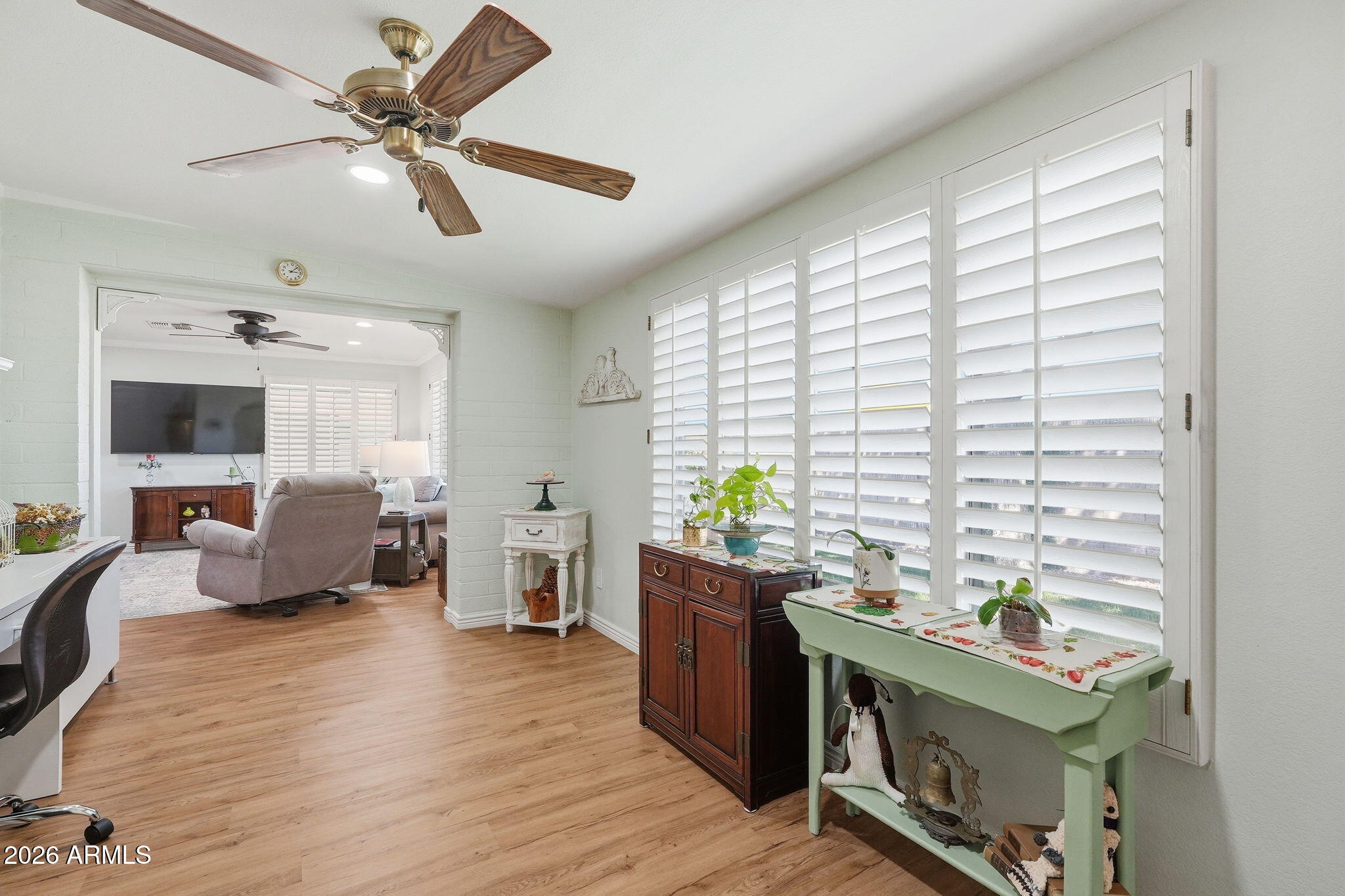 Thumbnail 12