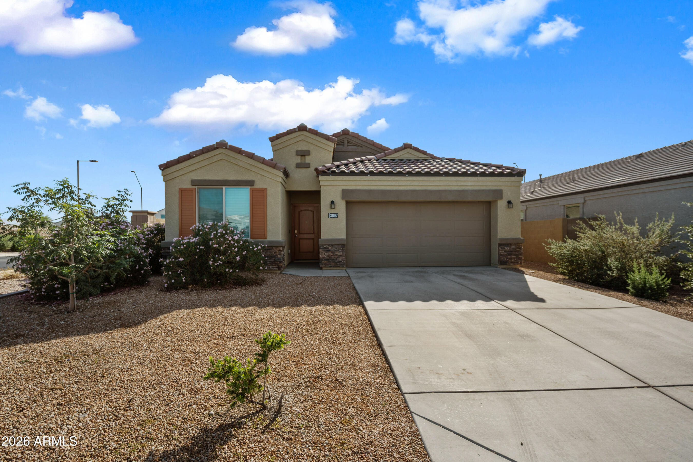 31027 W MULBERRY Drive, Buckeye, AZ 85396 — Photo 1 of 27