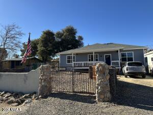 23174 S LAKEWOOD Drive, Yarnell, AZ 85362 — Photo 1 of 34