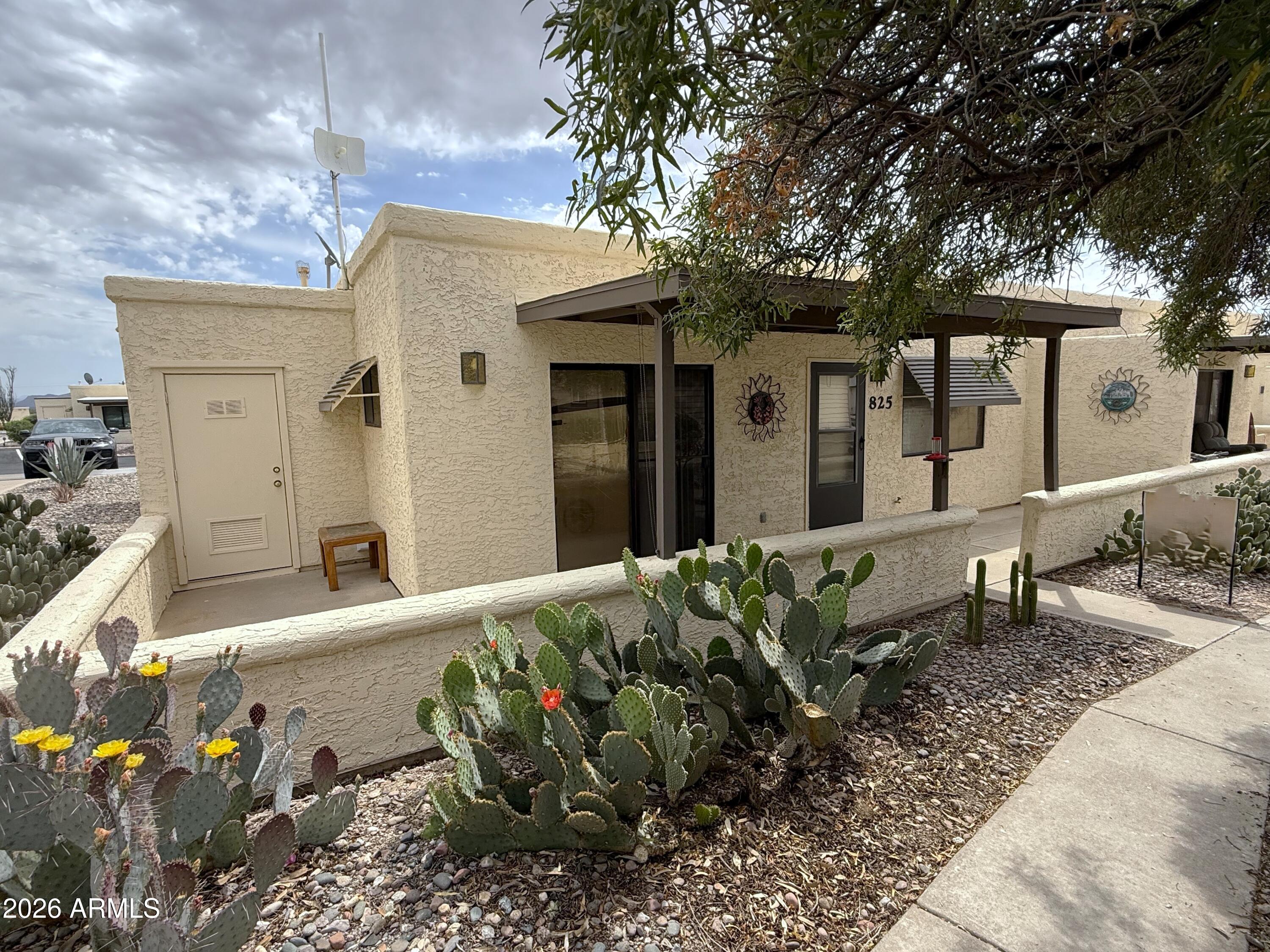 825 E LANCASTER Circle, Florence, AZ 85132 — Photo 1 of 20