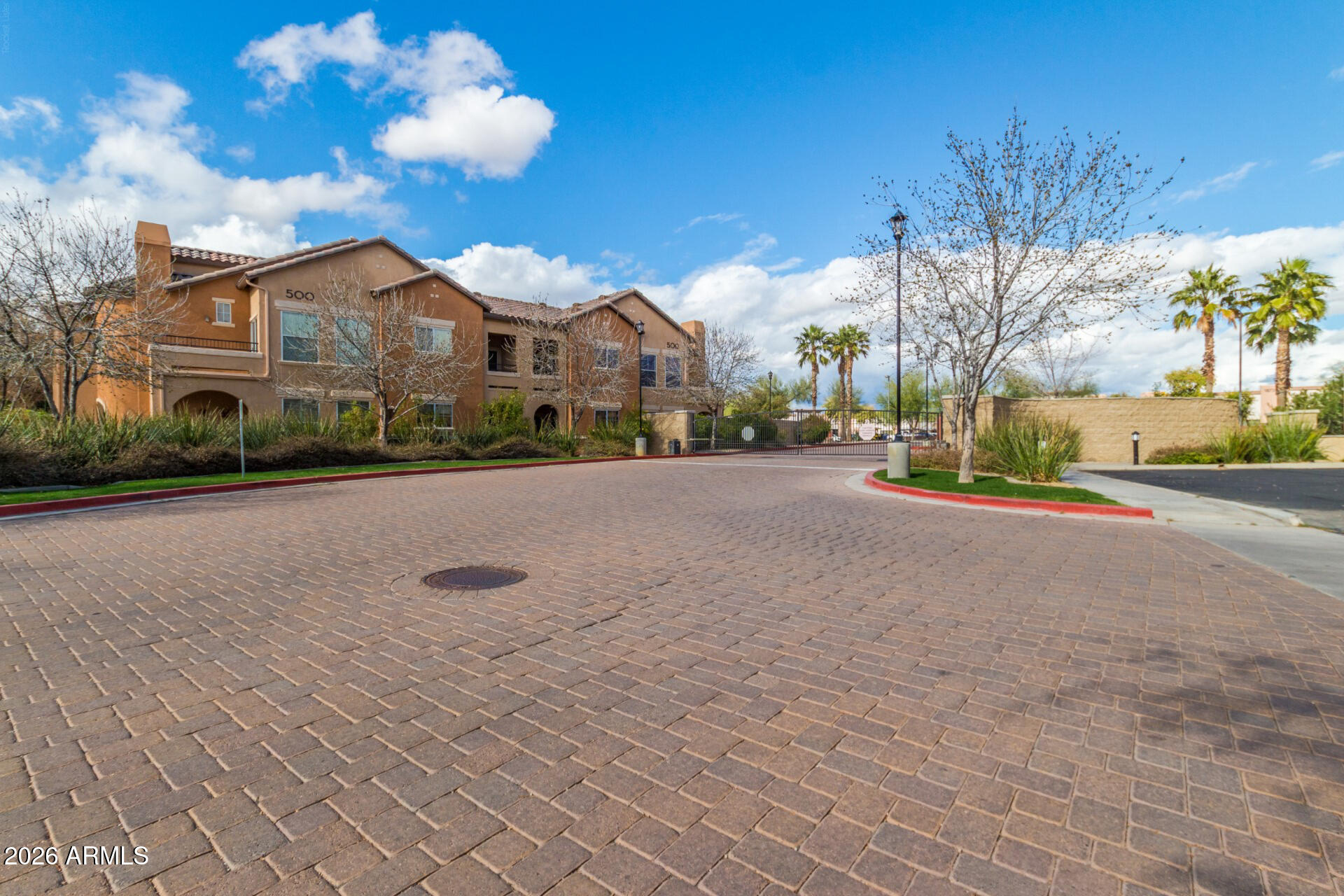 14575 W MOUNTAIN VIEW Boulevard 11301, Surprise, AZ 85374 — Photo 1 of 37