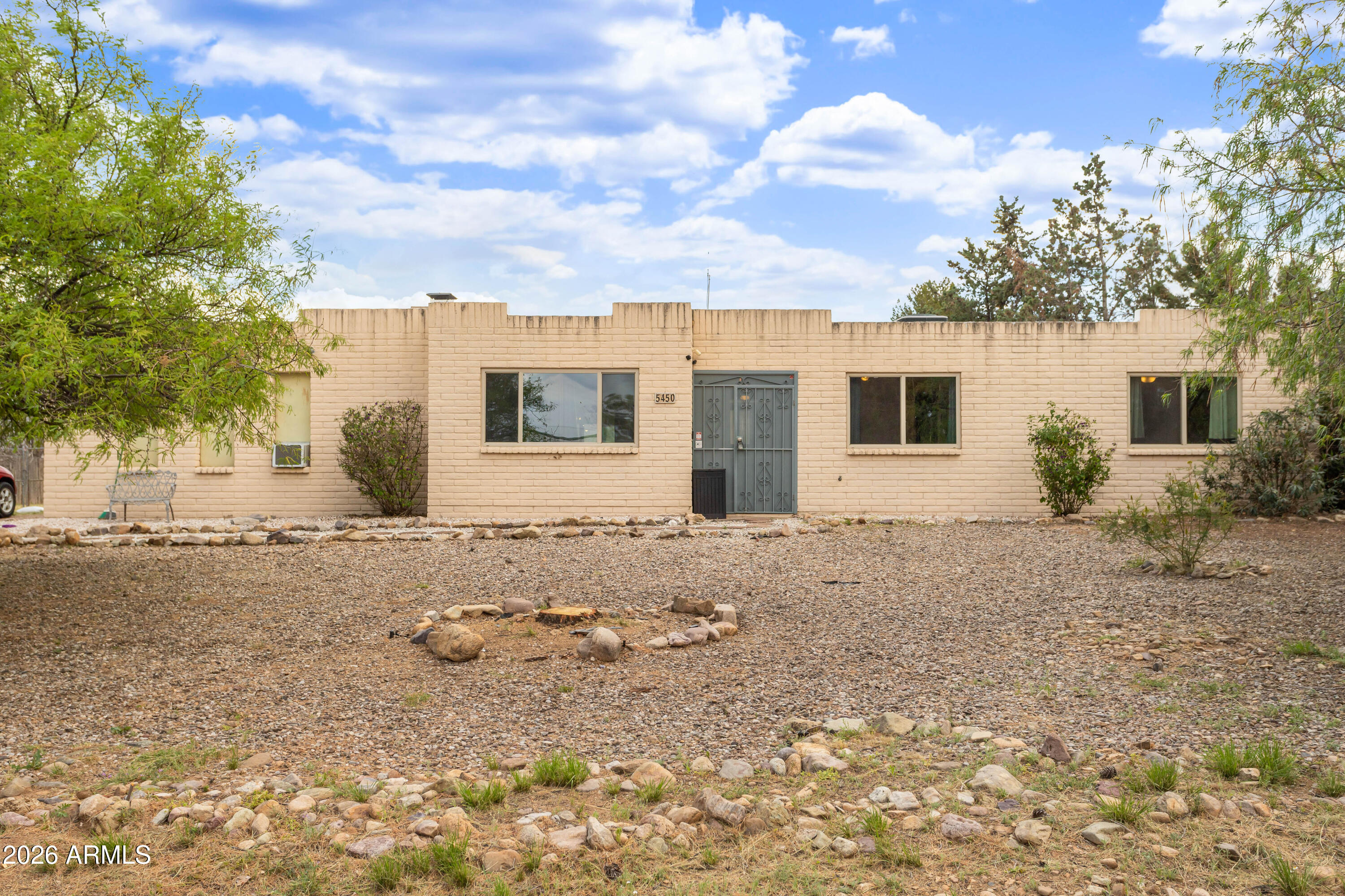 5450 E BRICKEY Drive, Hereford, AZ 85615 — Photo 1 of 32