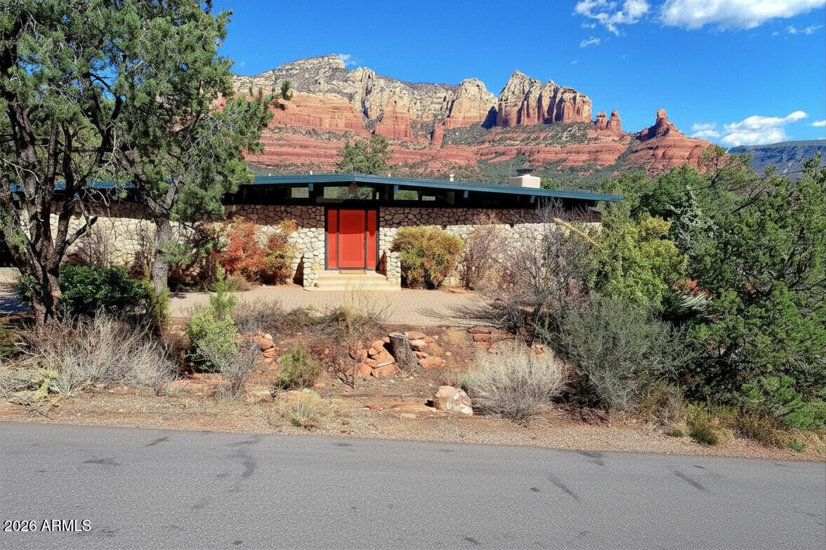 40 Cibola Drive, Sedona, AZ 86336 — Photo 1 of 39