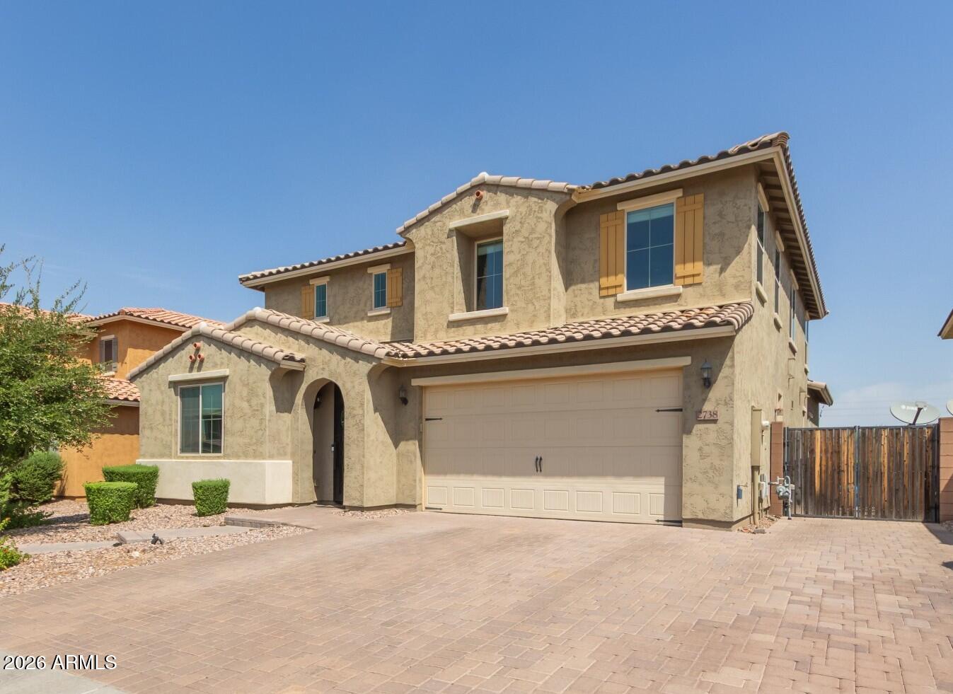 2738 E CHERRY HILL Drive, Gilbert, AZ 85298 — Photo 1 of 48