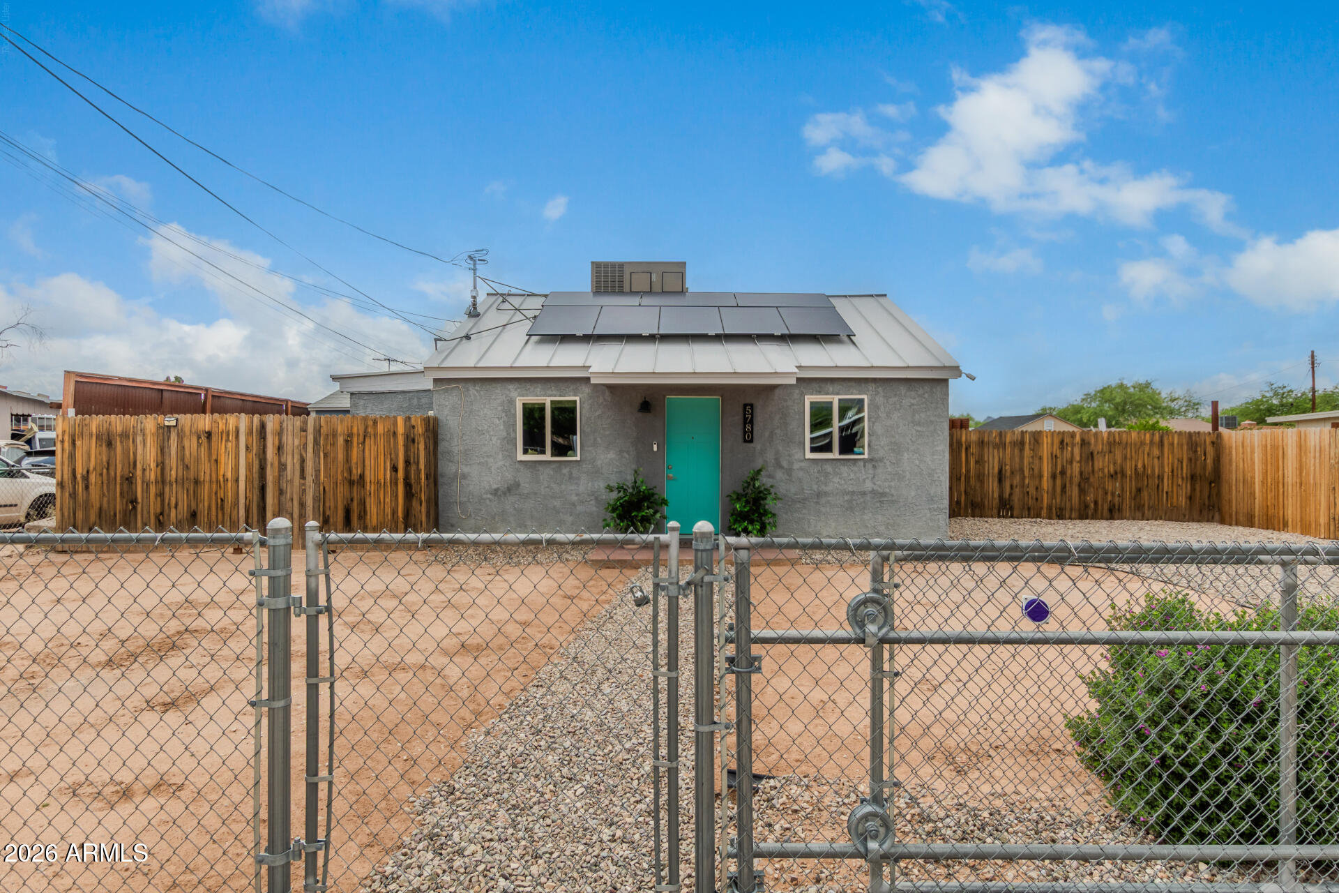5780 S Southland Boulevard, Tucson, AZ 85706 — Photo 1 of 26