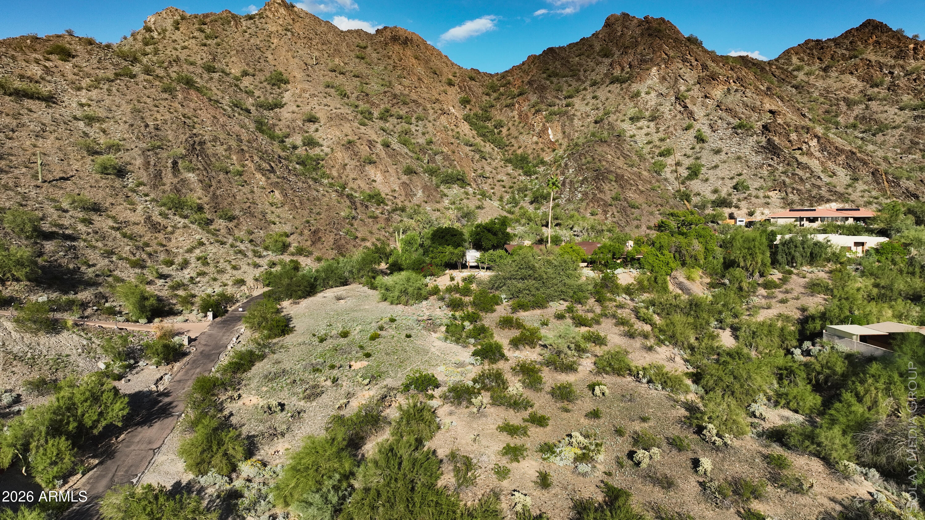 1836 E CINNABAR Avenue '''-''', Phoenix, AZ 85020 — Photo 1 of 18