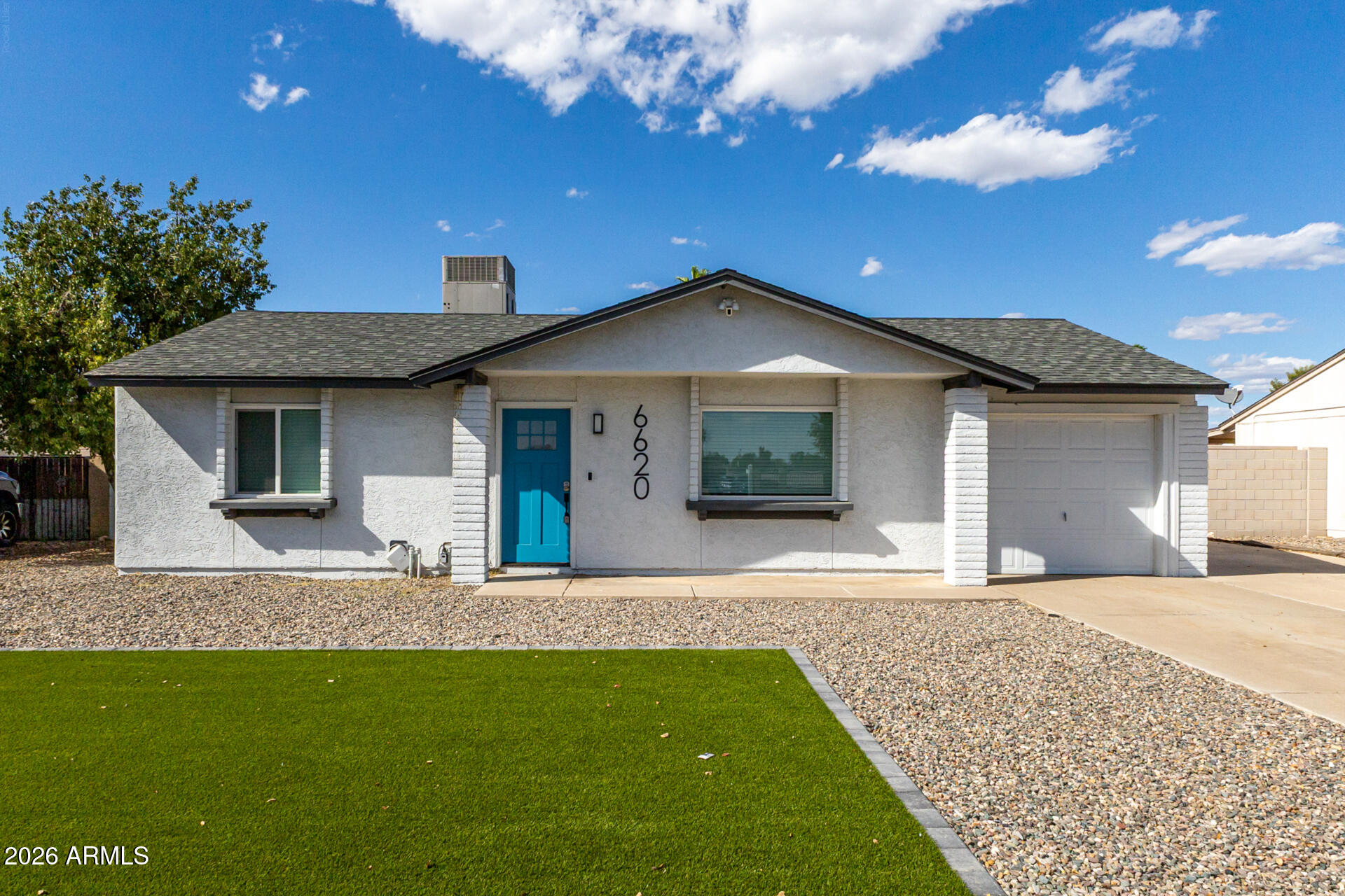6620 W CHOLLA Street, Glendale, AZ 85304 — Photo 1 of 27