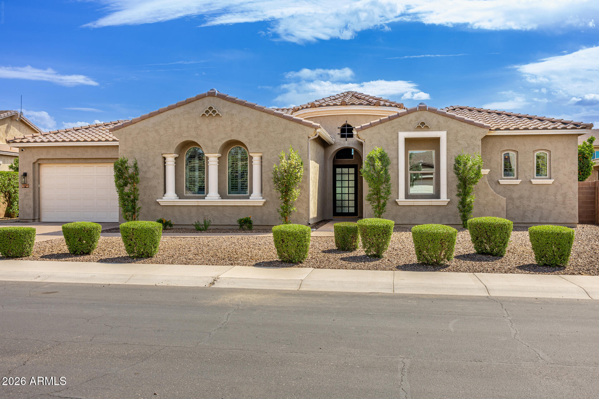 3691 E ALFALFA Drive, Gilbert, AZ 85298 — Photo 1 of 74