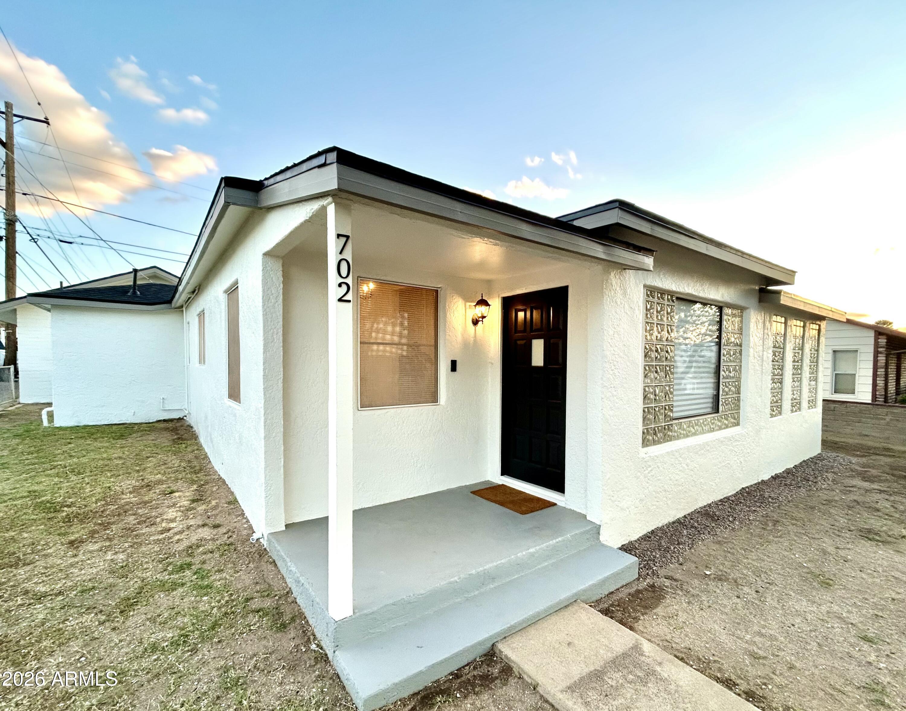 702 PAXTON Avenue, Miami, AZ 85539 — Photo 1 of 15