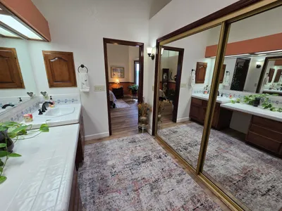 Thumbnail 77