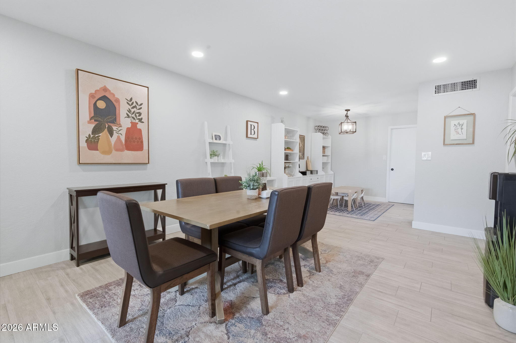 2926 W LAMAR Road, Phoenix, AZ 85017 — Photo 1 of 20