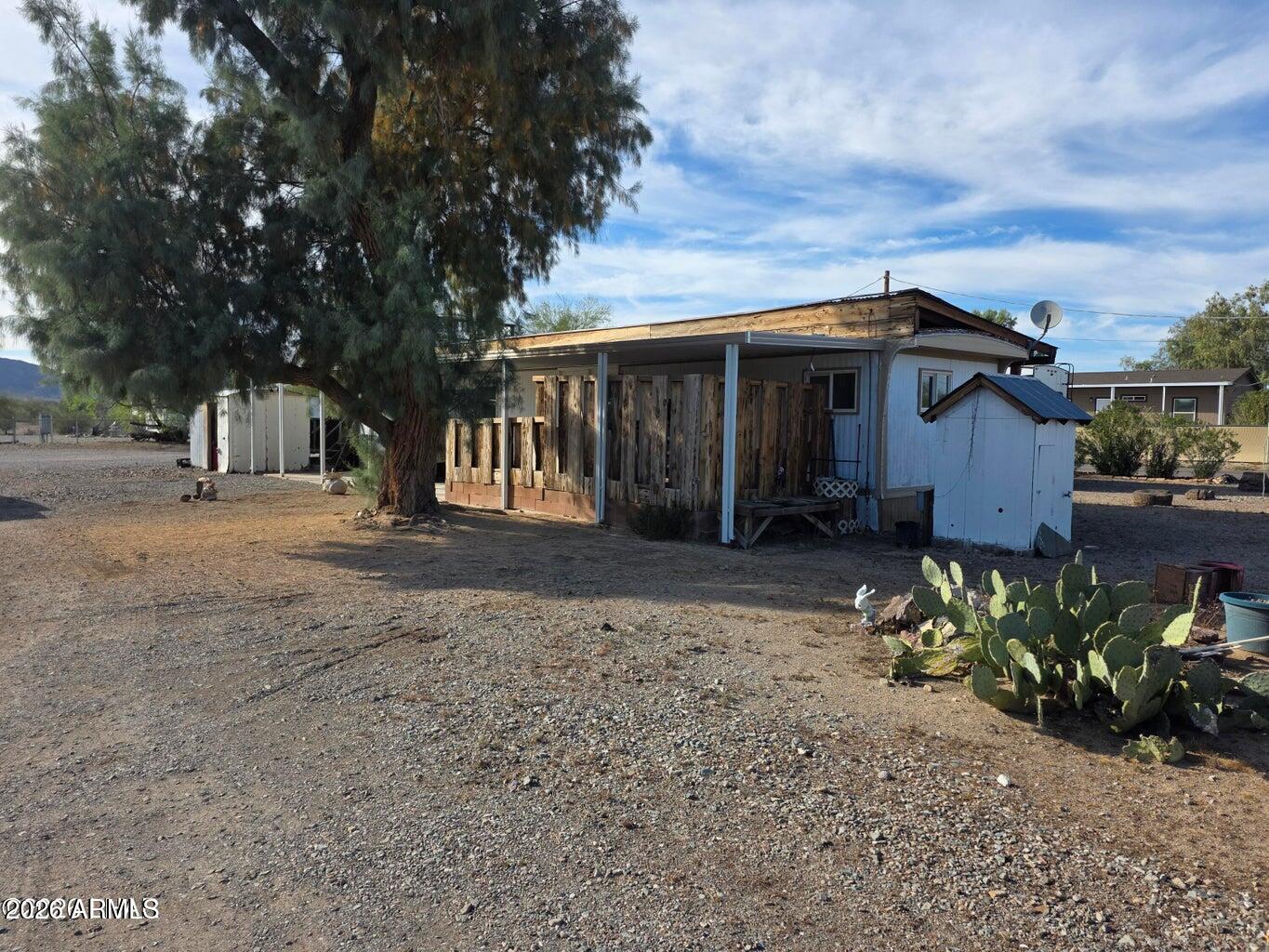 730 N TESOTA Lane, Quartzsite, AZ 85346 — Photo 1 of 15
