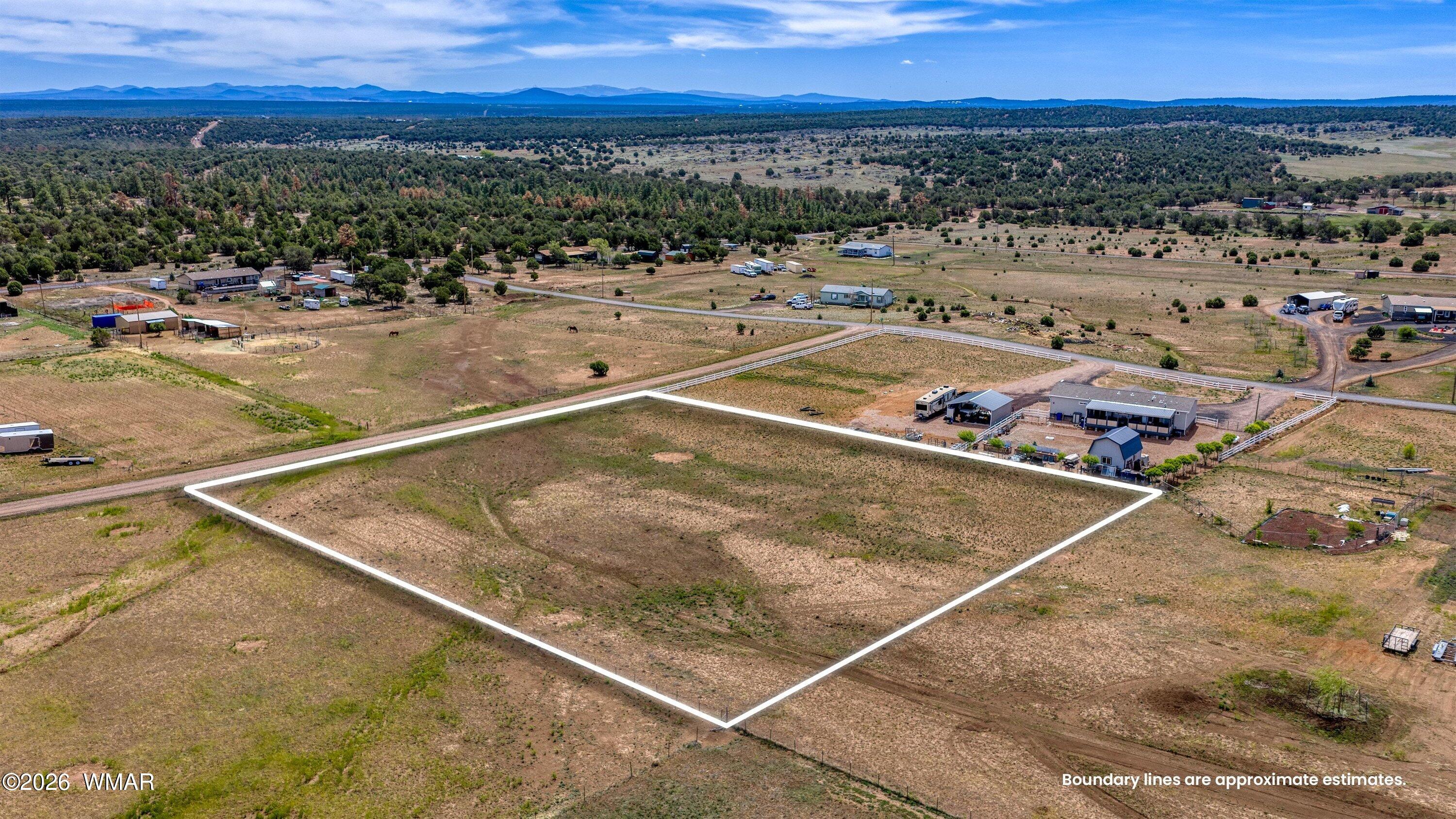 TBD Lark Lane, Show Low, AZ 85901
