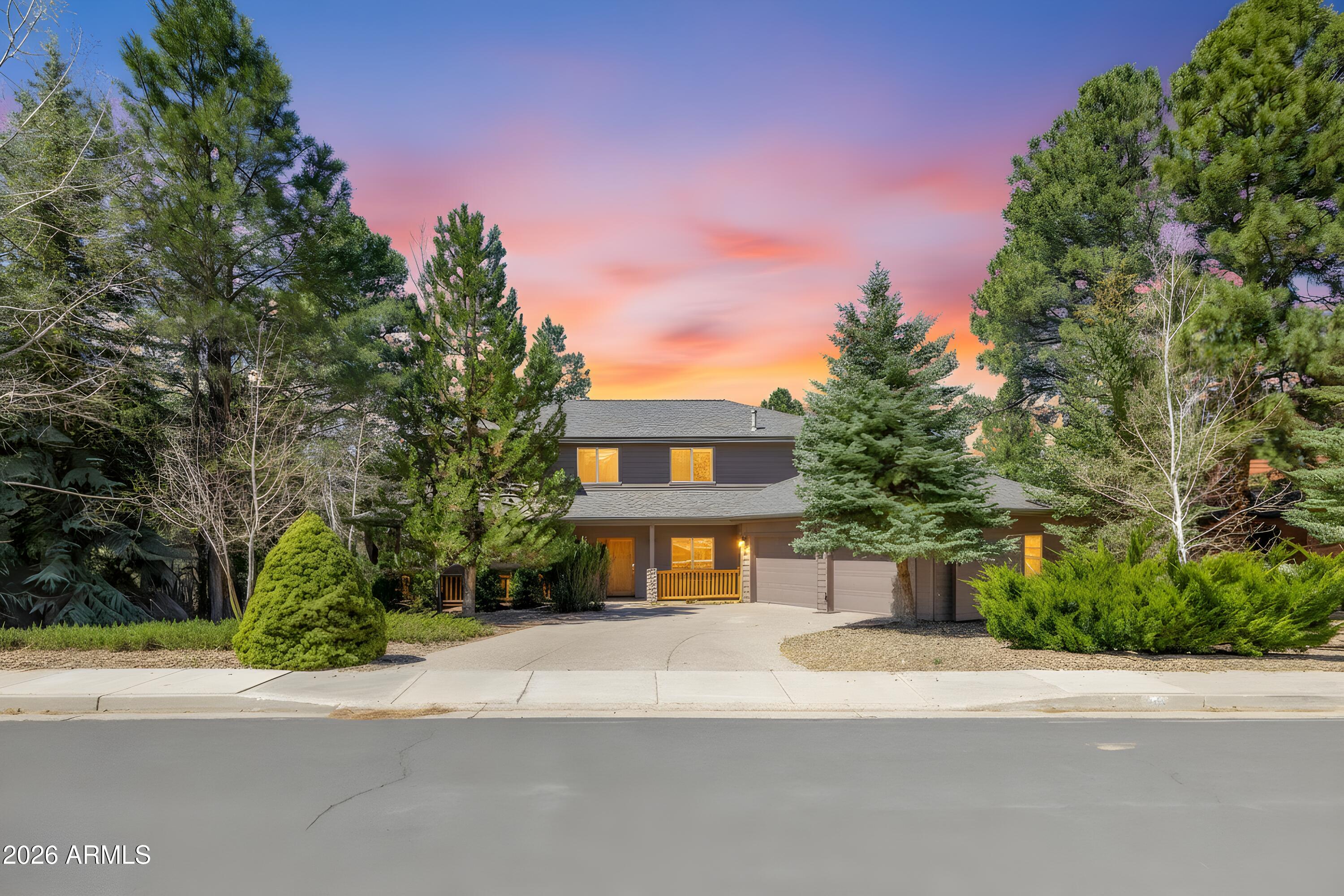 745 N LONE OAK Way, Flagstaff, AZ 86004 — Photo 1 of 48