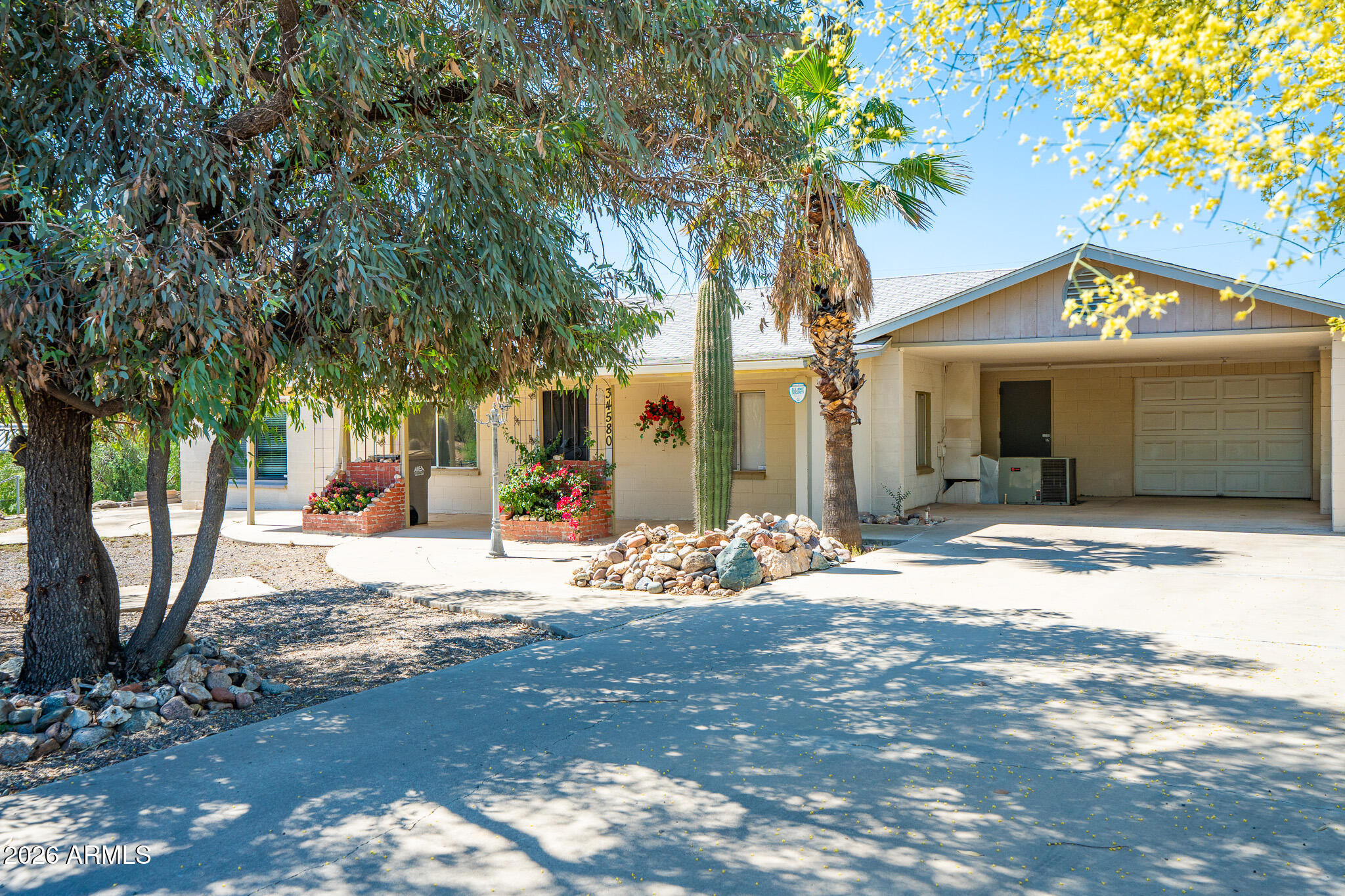 34580 S HILL Street N, Black Canyon City, AZ 85324 — Photo 1 of 28
