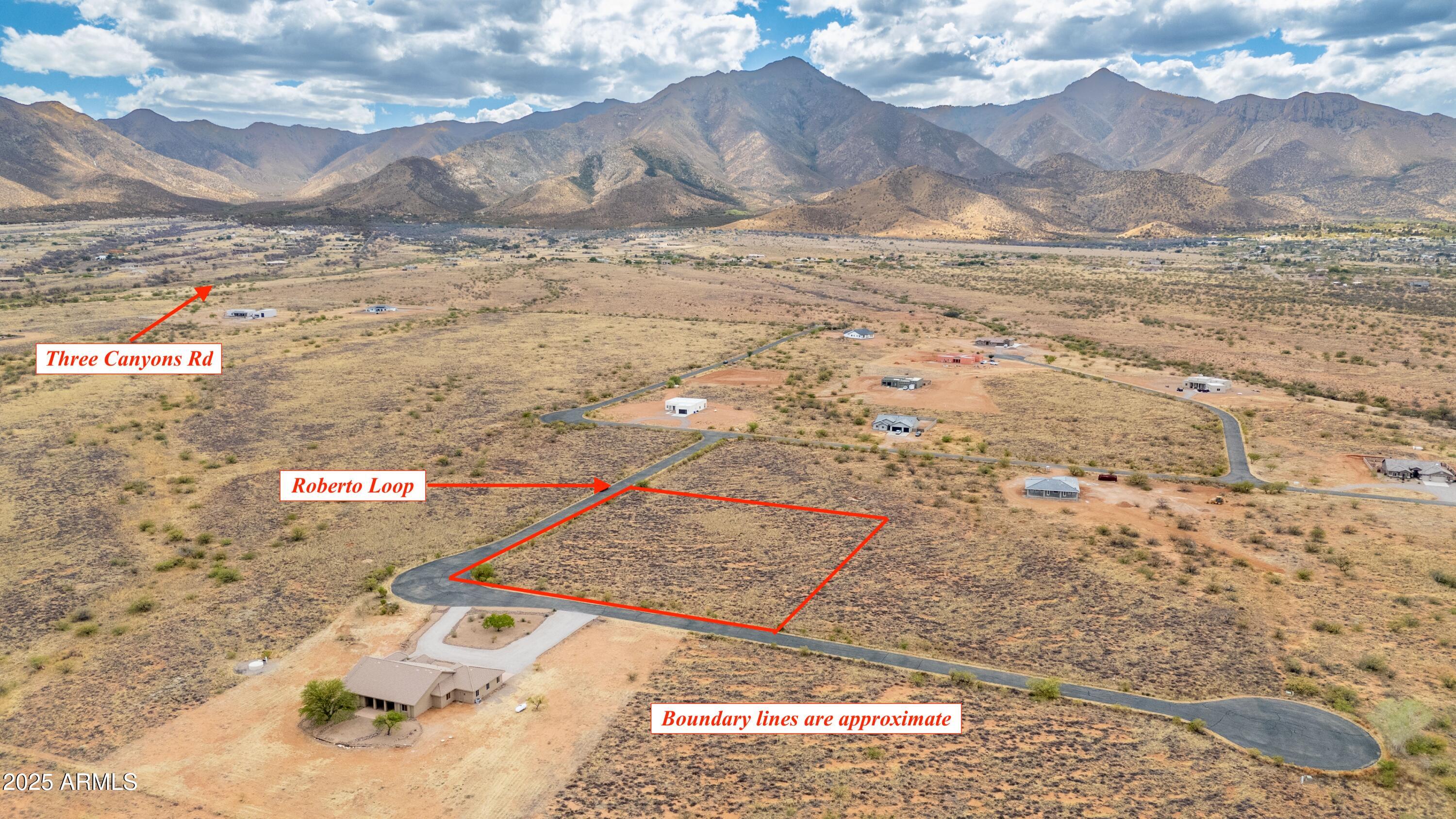 Lot 9 Roberto Loop 9, Hereford, AZ 85615 — Photo 1 of 8