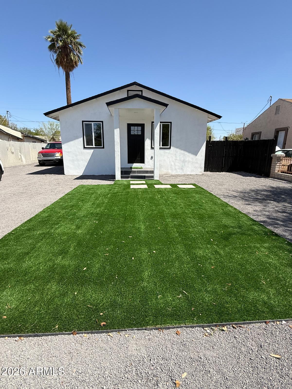 2314 E HARVARD Street 2, Phoenix, AZ 85006 — Photo 1 of 31