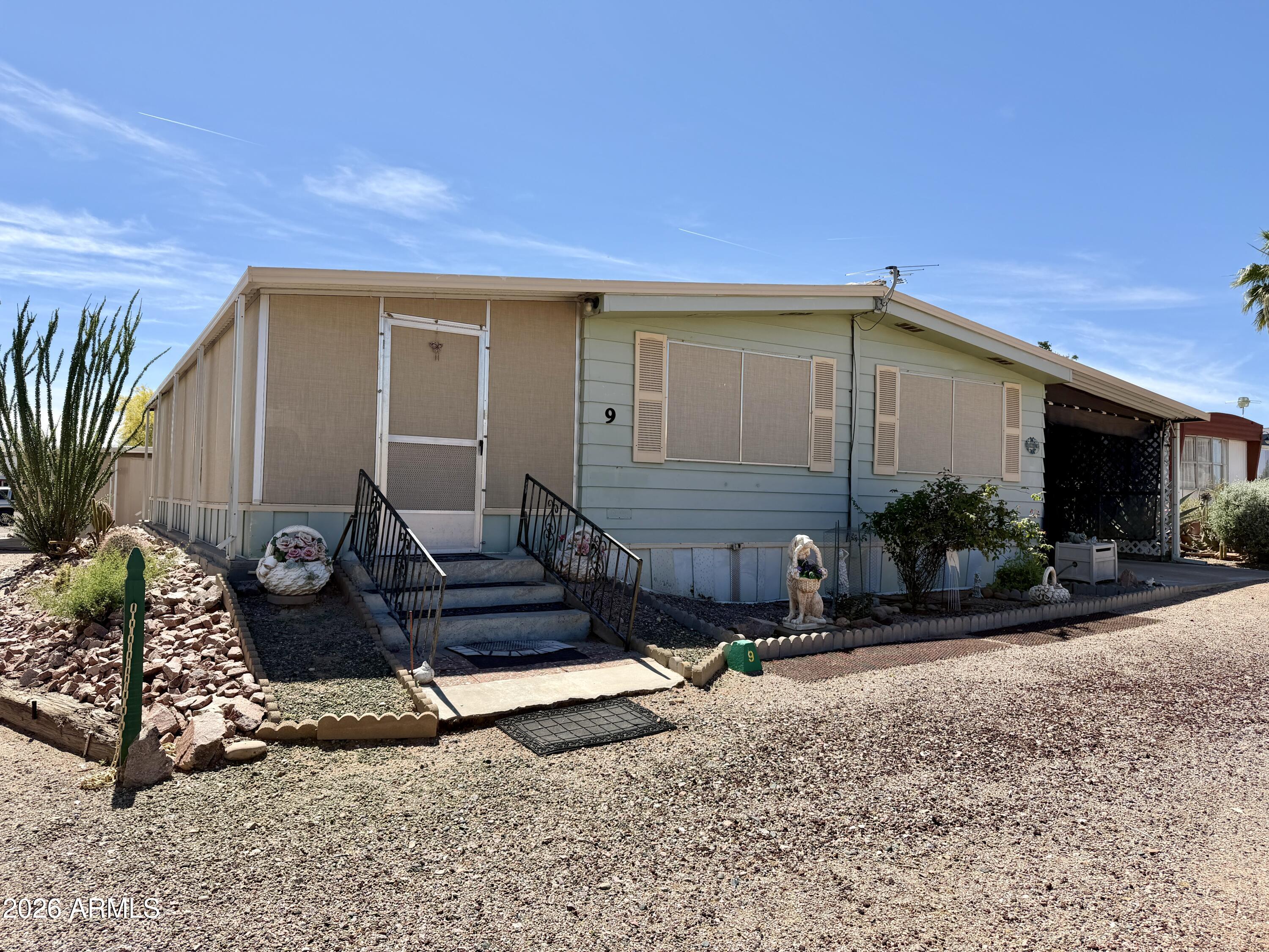 939 N Acacia Road 9, Apache Junction, AZ 85119 — Photo 1 of 36