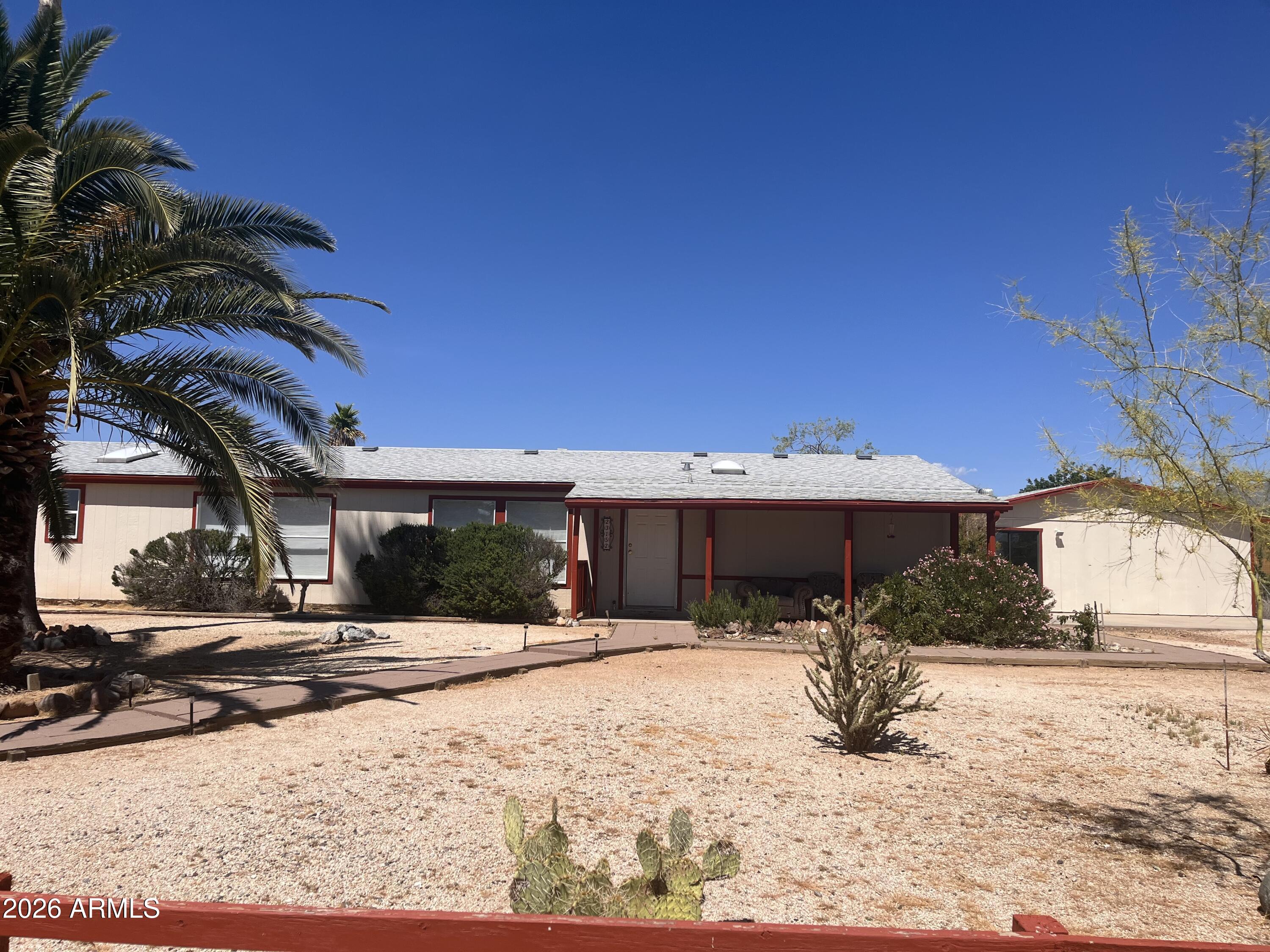 23152 W STAGHORN Lane, Congress, AZ 85332 — Photo 1 of 32