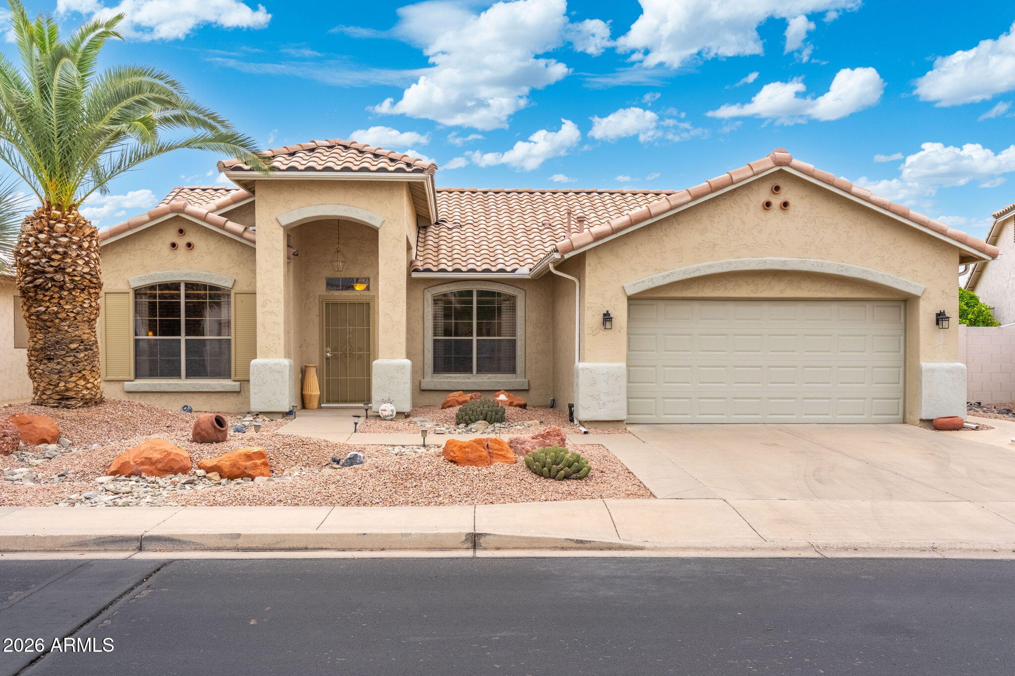 17819 W CLUB VISTA Drive, Surprise, AZ 85374 — Photo 1 of 38