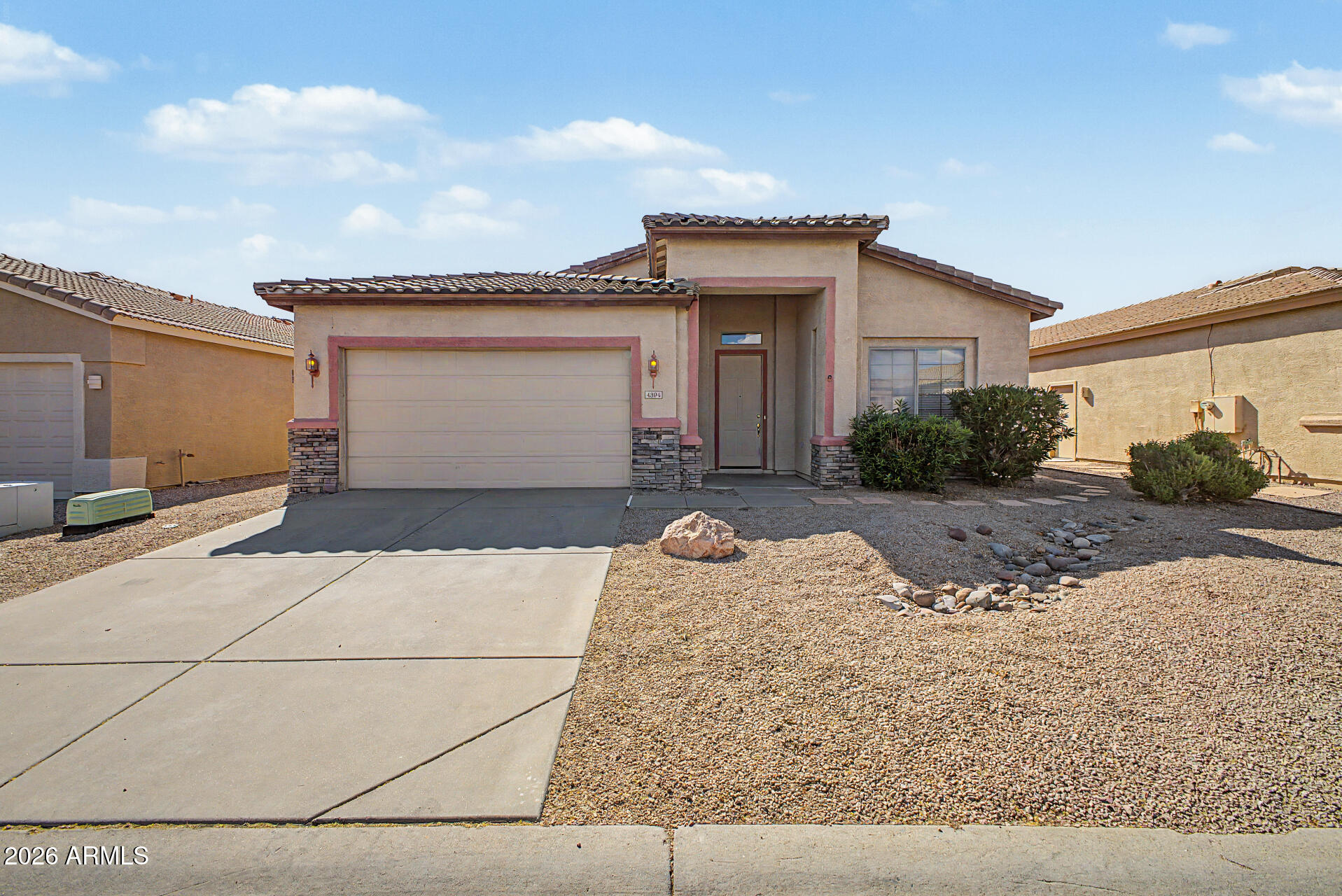 4394 S STRONG BOX Road, Gold Canyon, AZ 85118 — Photo 1 of 33