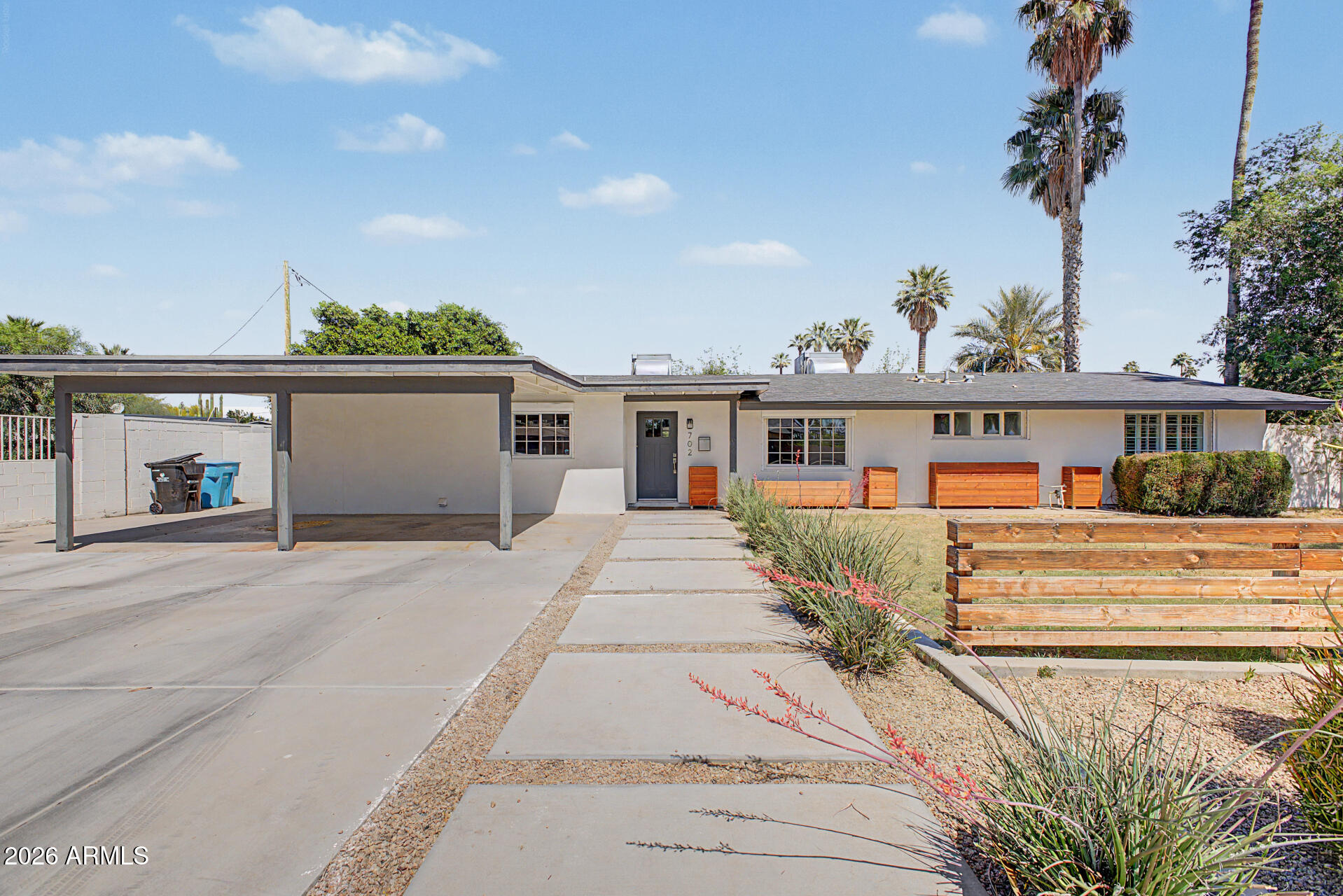 702 W ROSE Lane, Phoenix, AZ 85013 — Photo 1 of 43